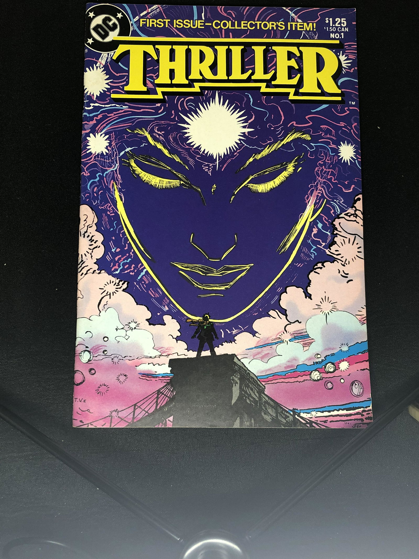 DC Thriller Issue No. 1 Comic Book (1 of 1)