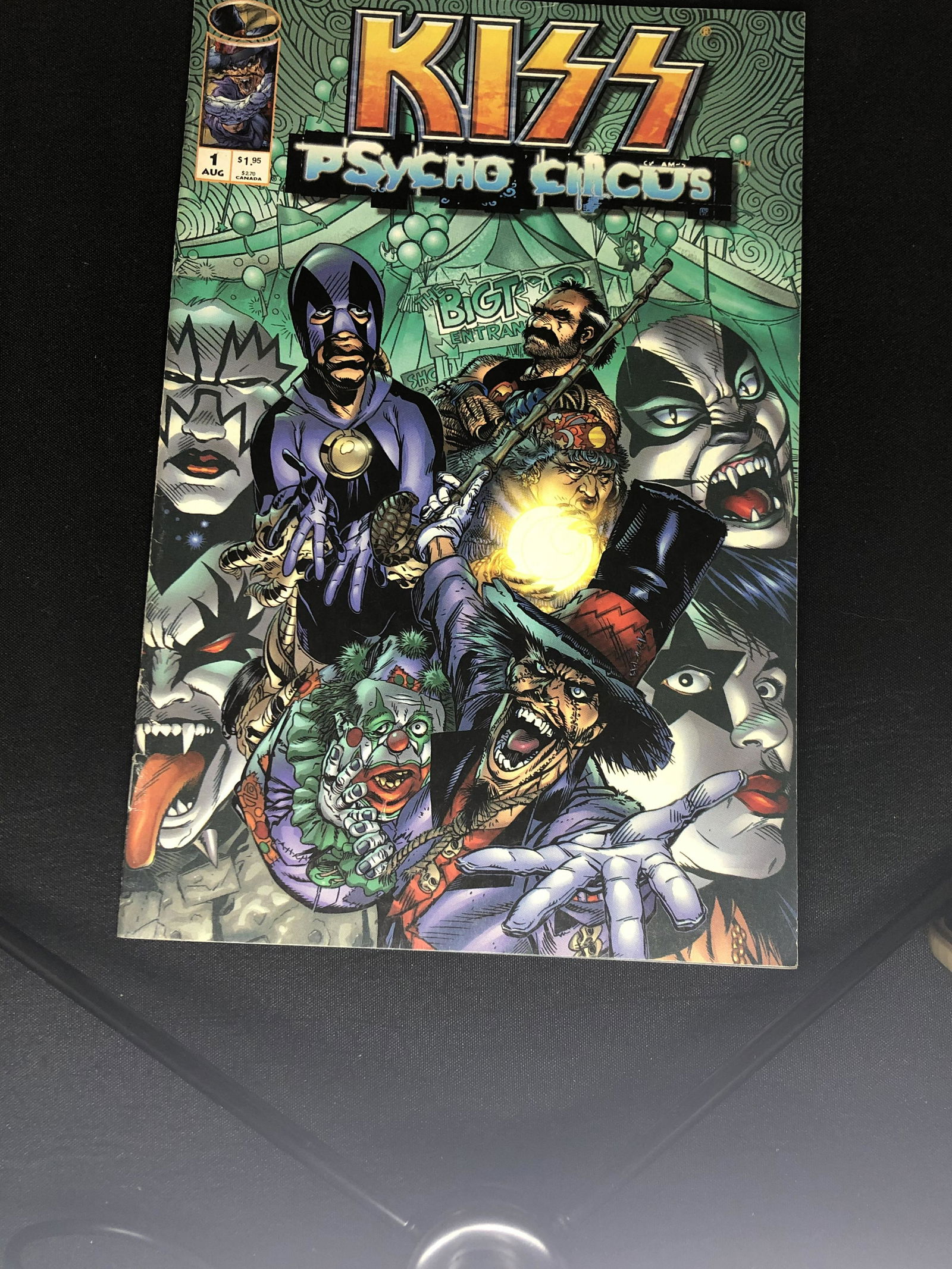 Kiss Comic Book (1 of 1)