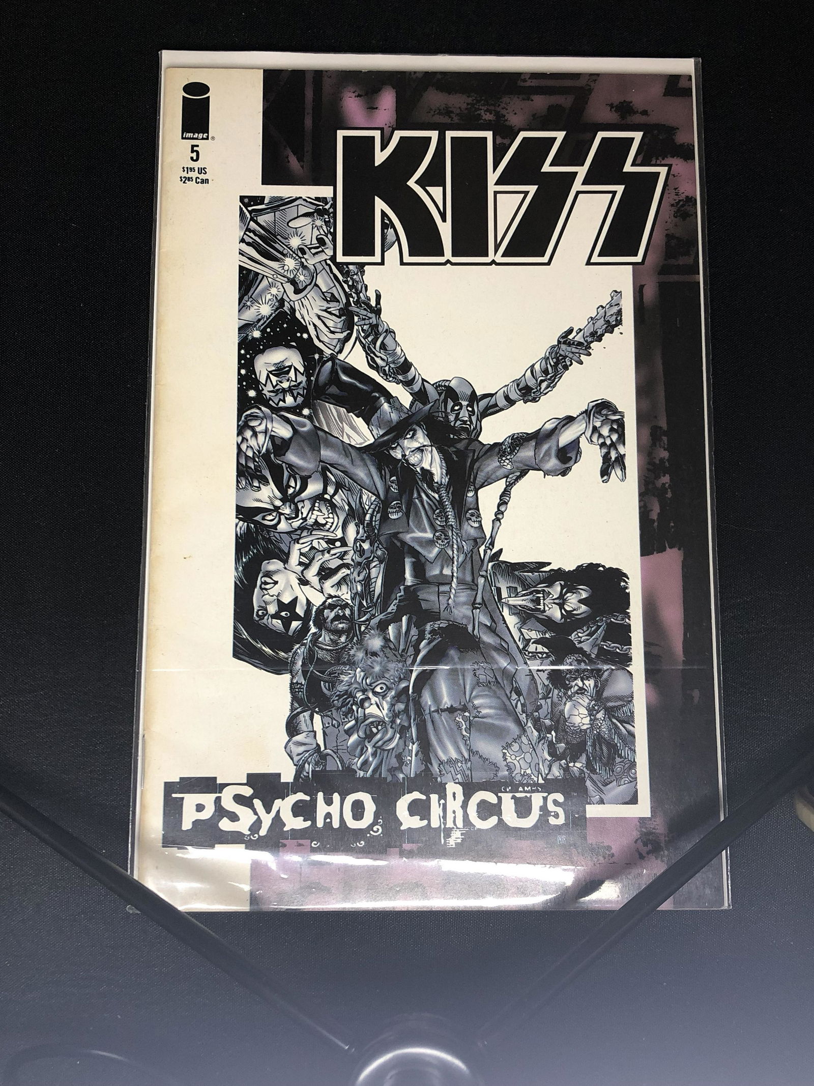 Kiss Comic Book (1 of 1)