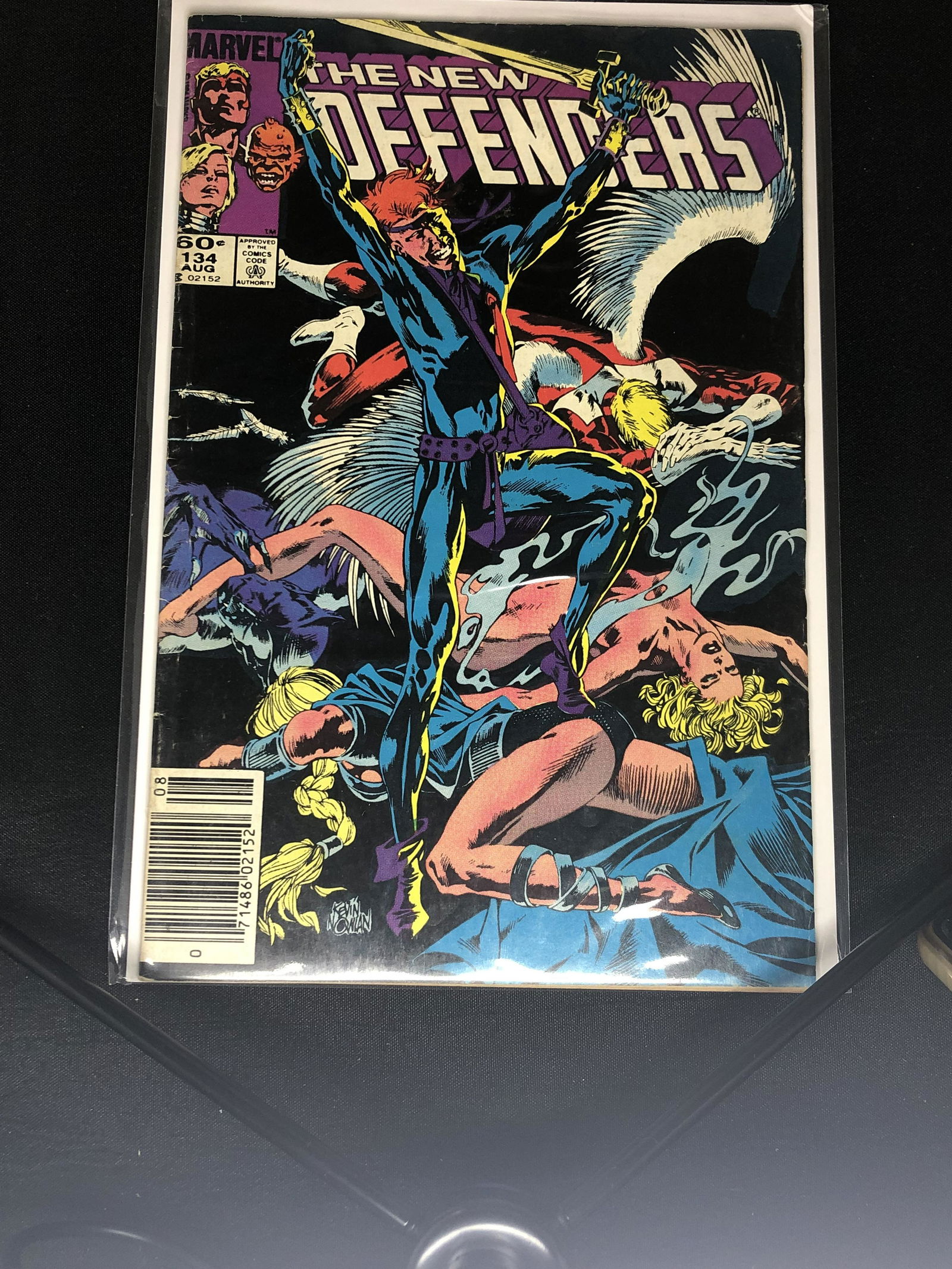 Marvel The New Defenders Comic Book (1 of 1)