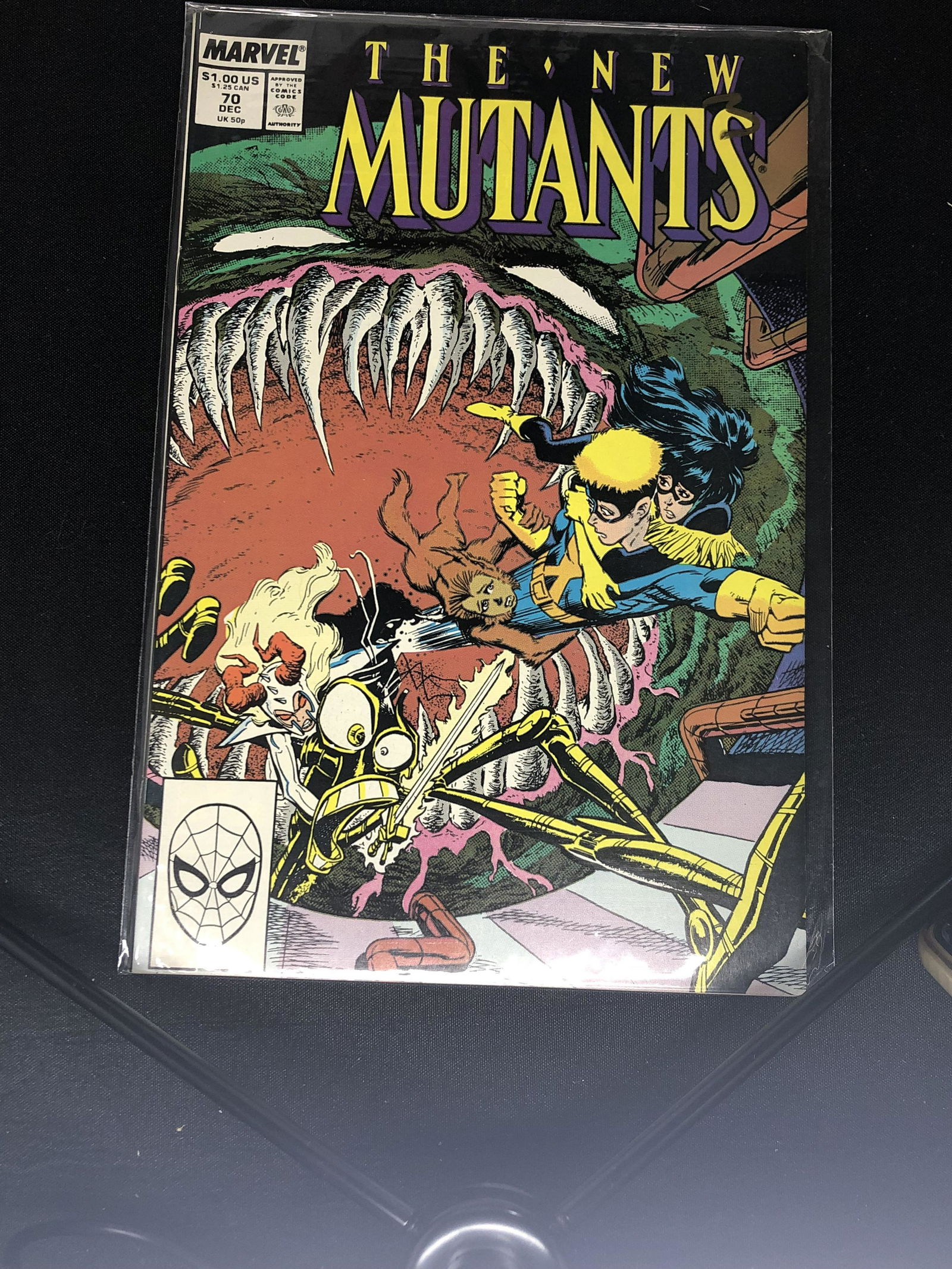 Marvel The New Mutants Comic Book (1 of 1)