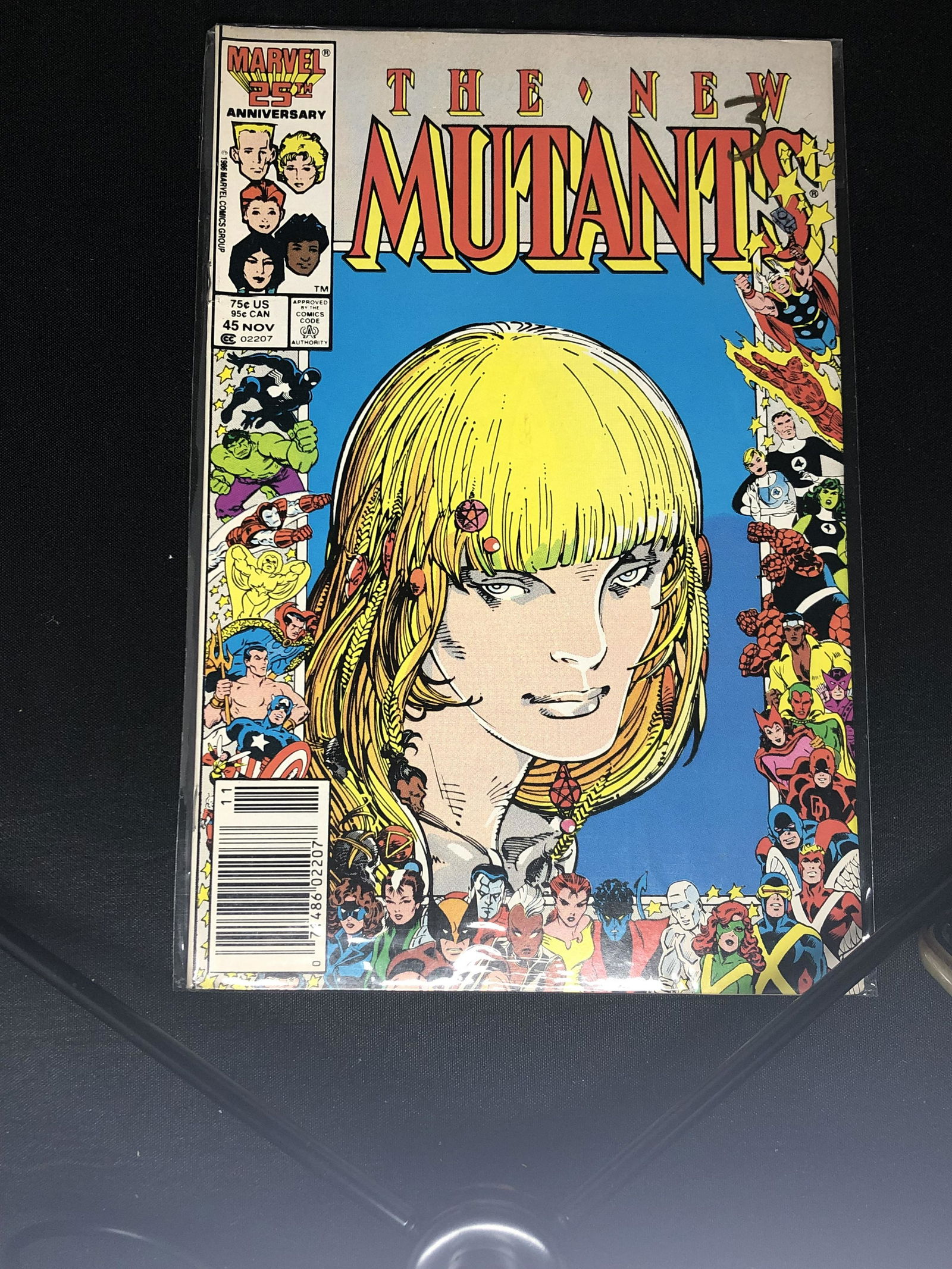 Marvel The New Mutants Comic Book (1 of 1)