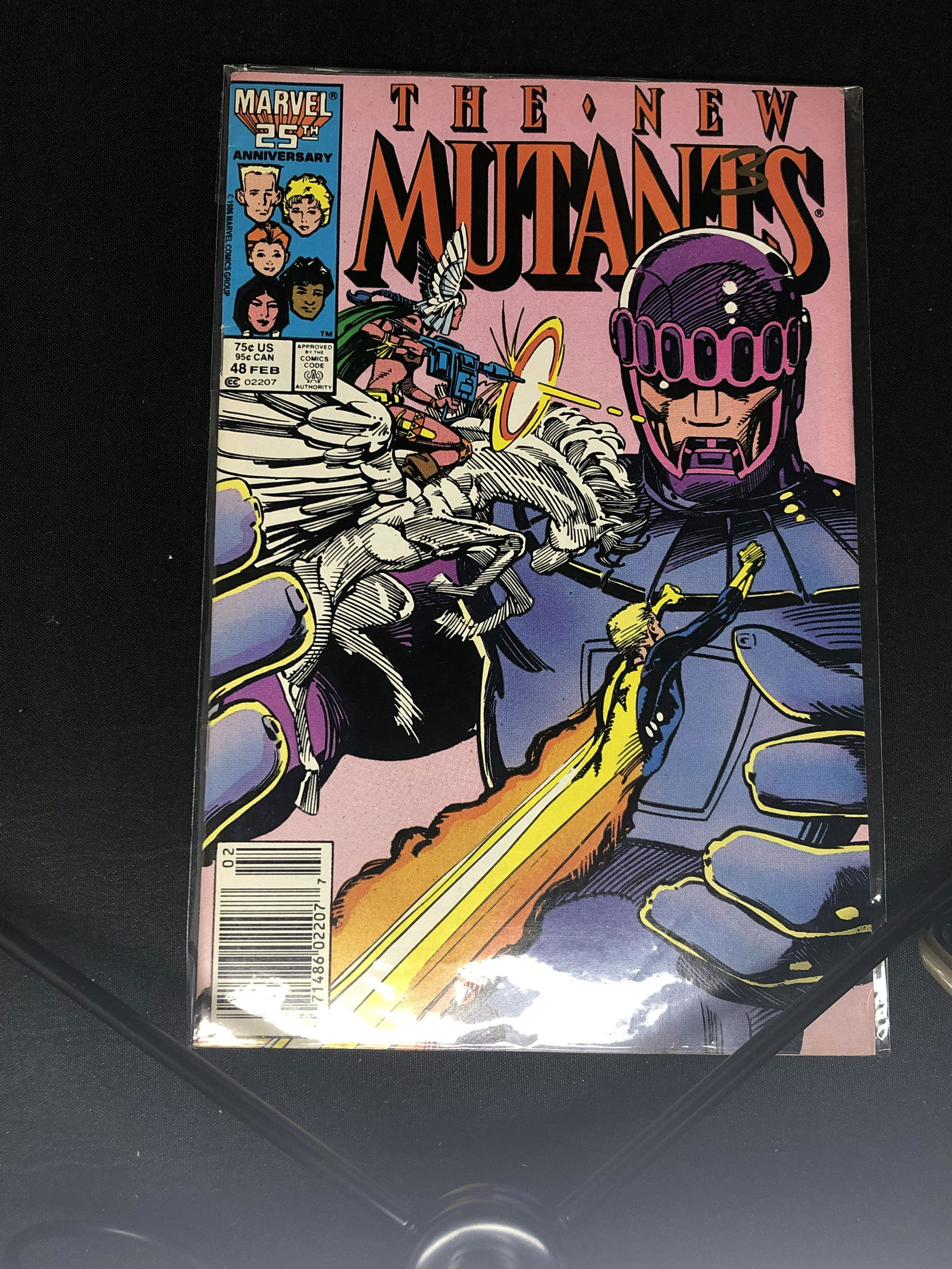Marvel The New Mutants Comic Book (1 of 1)