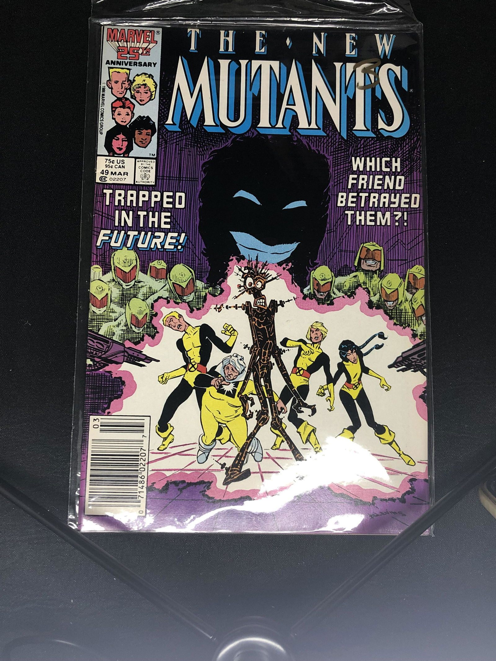 Marvel The New Mutants Comic Book (1 of 1)