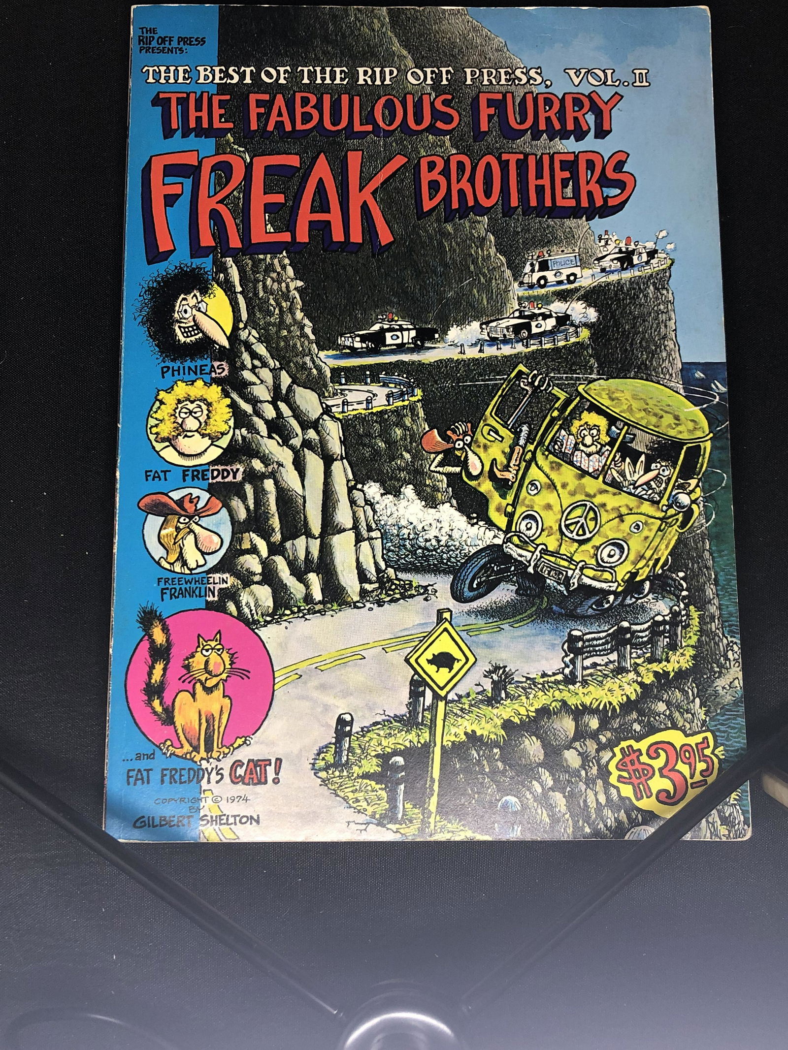 The Fabulous Furry Freak Brothers Comic Book (1 of 1)