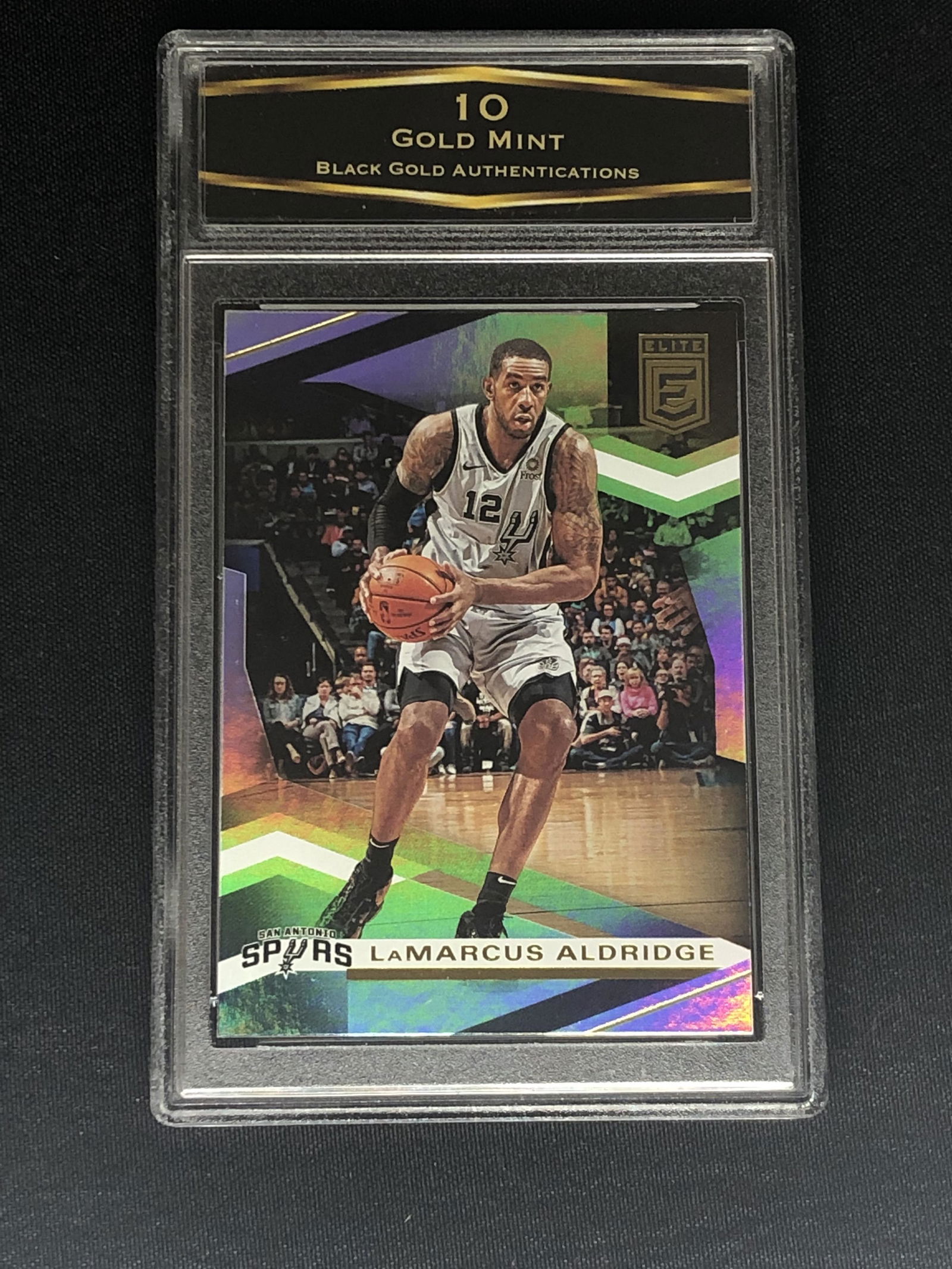 LaMarcus Aldridge BGA 10 Sports Card (1 of 1)