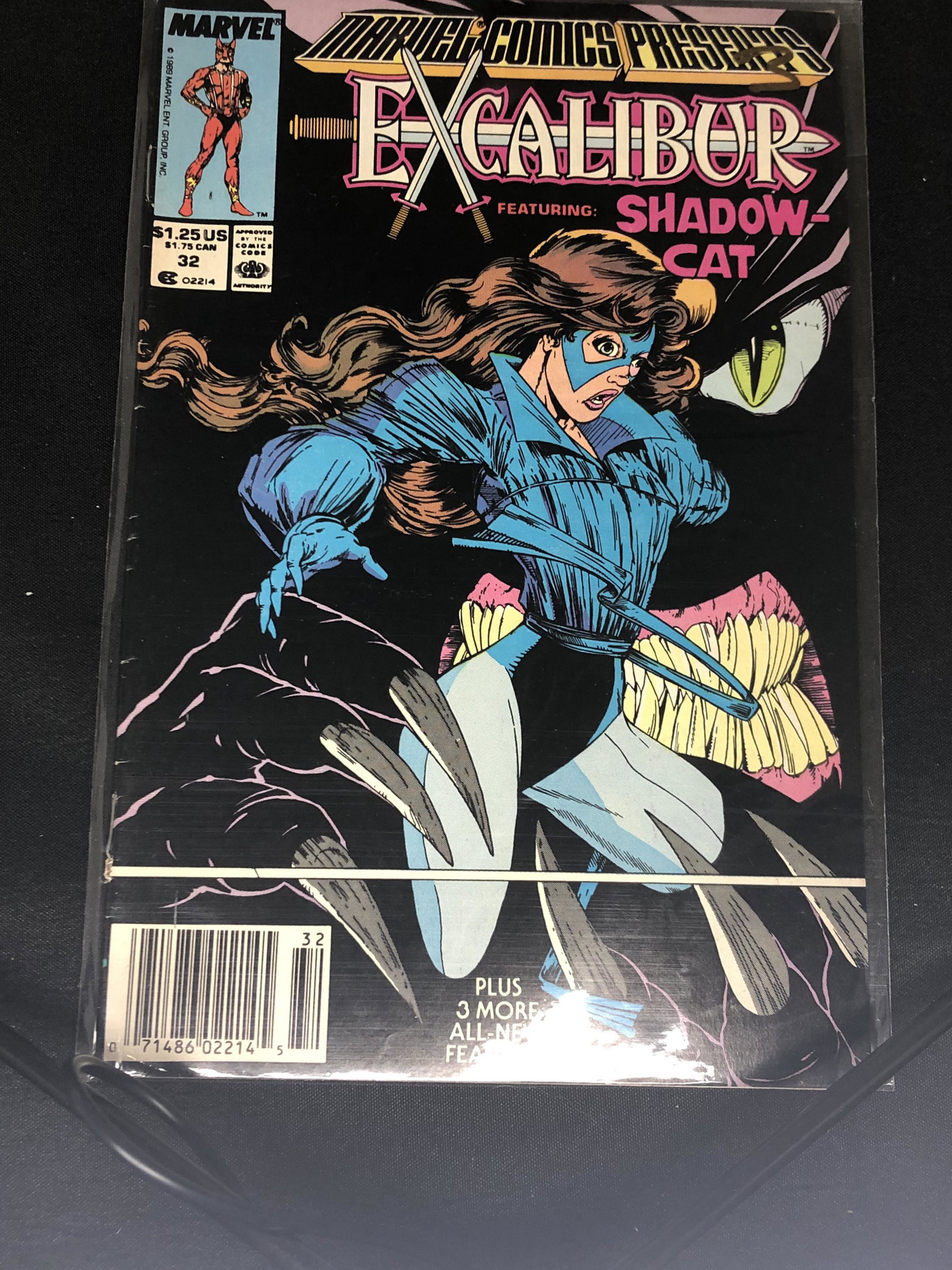 Marvel Excalibur Comic Book (1 of 1)