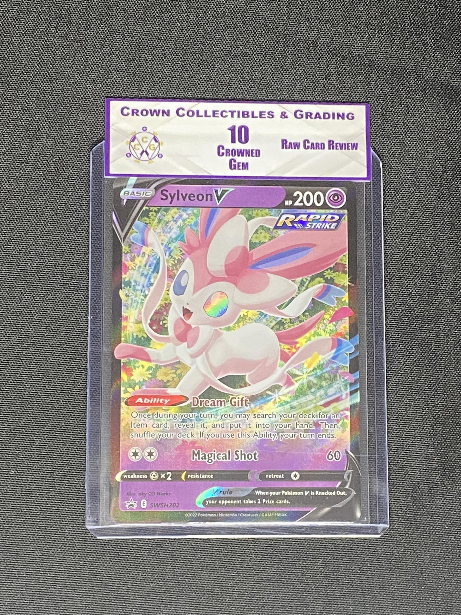 RCR Sylveon V CC&G 10 Pokemon Card (1 of 1)
