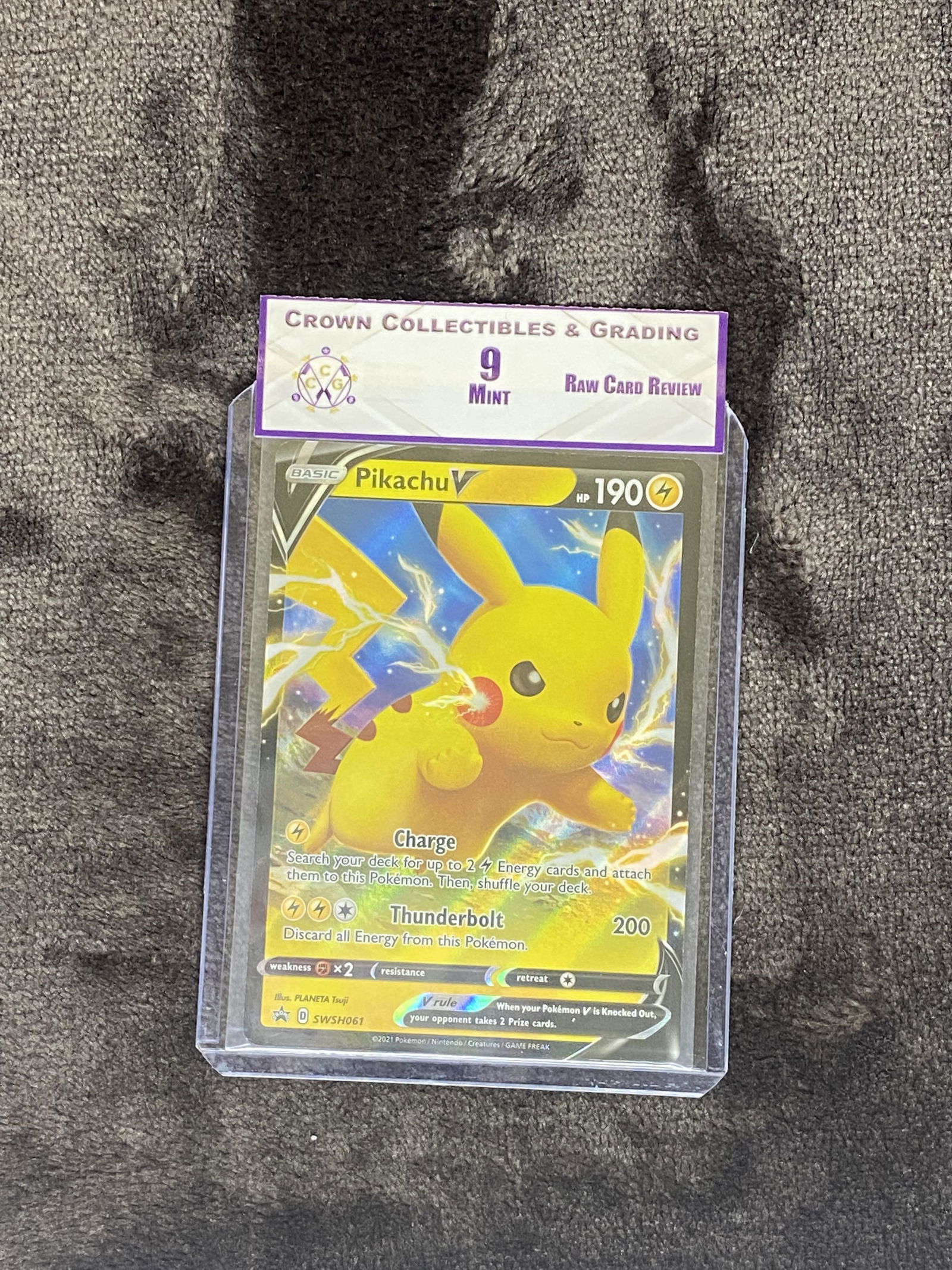 RCR Pikachu V CC&G 9 Pokemon Card (1 of 1)