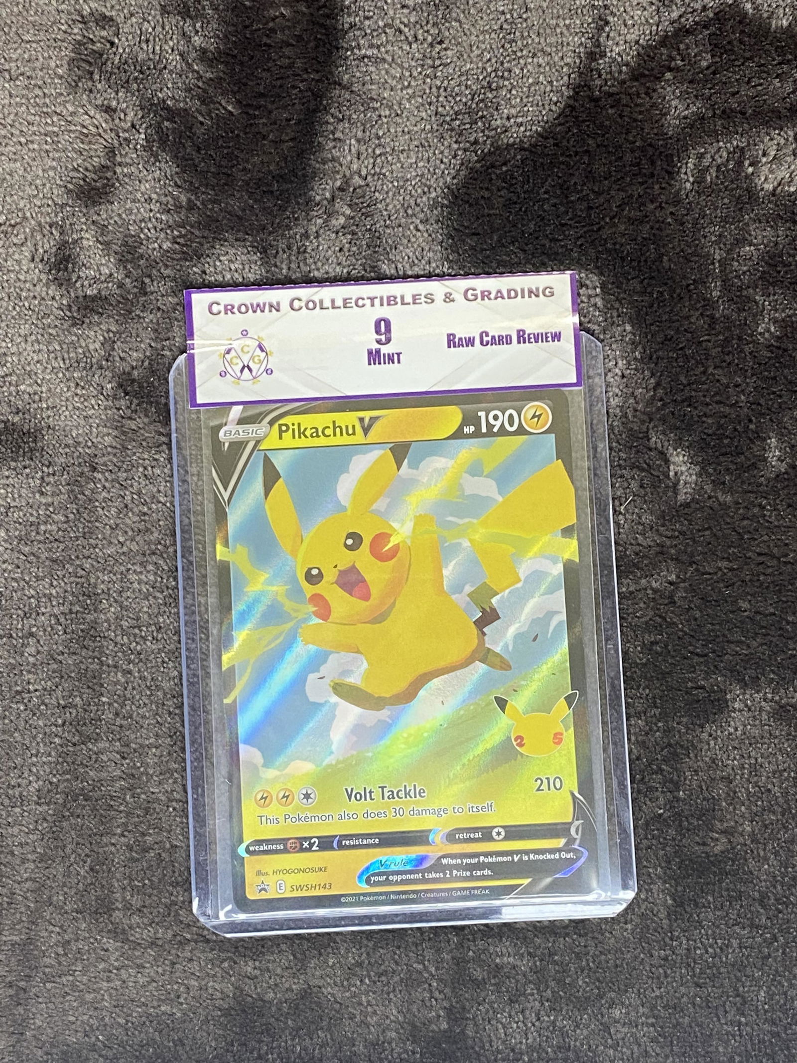 RCR Pikachu V CC&G 9 Pokemon Card (1 of 1)