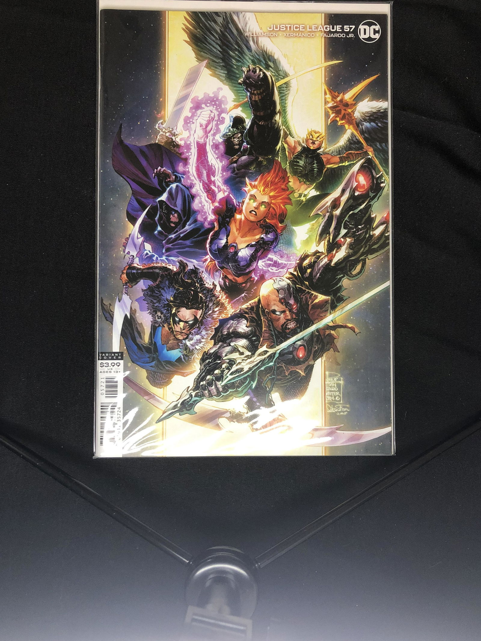 DC Variant Cover Comic Book (1 of 1)