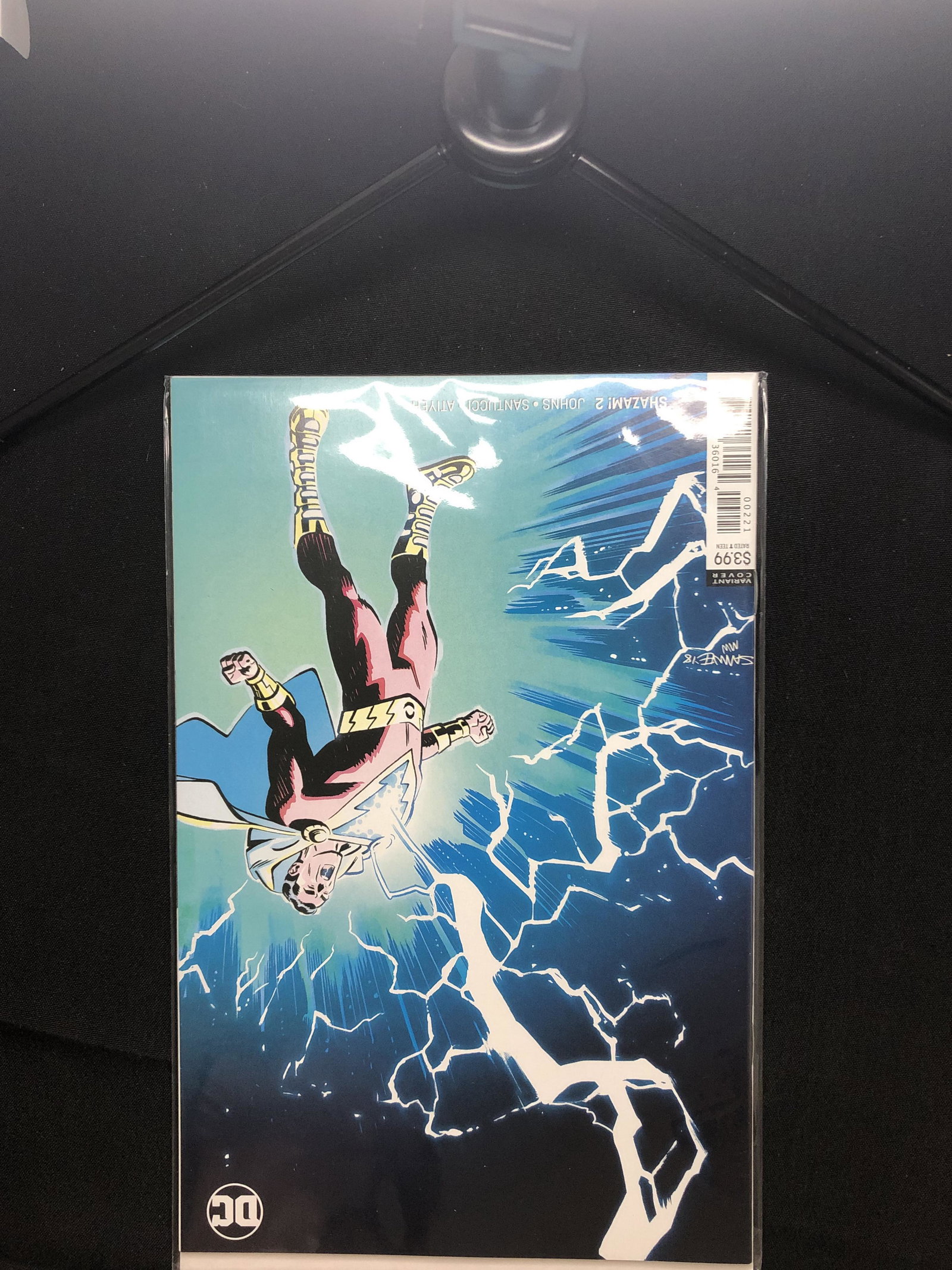 DC Variant Cover Comic Book (1 of 1)