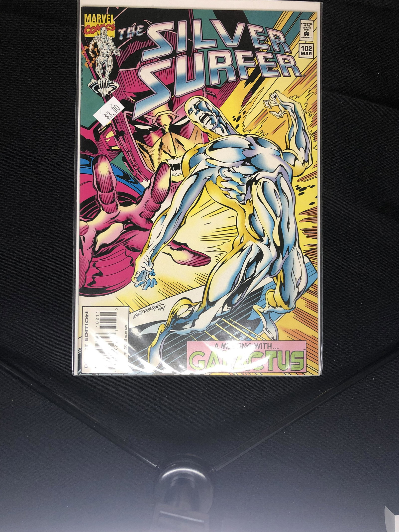 Marvel Silver Surfer Comic Book (1 of 1)