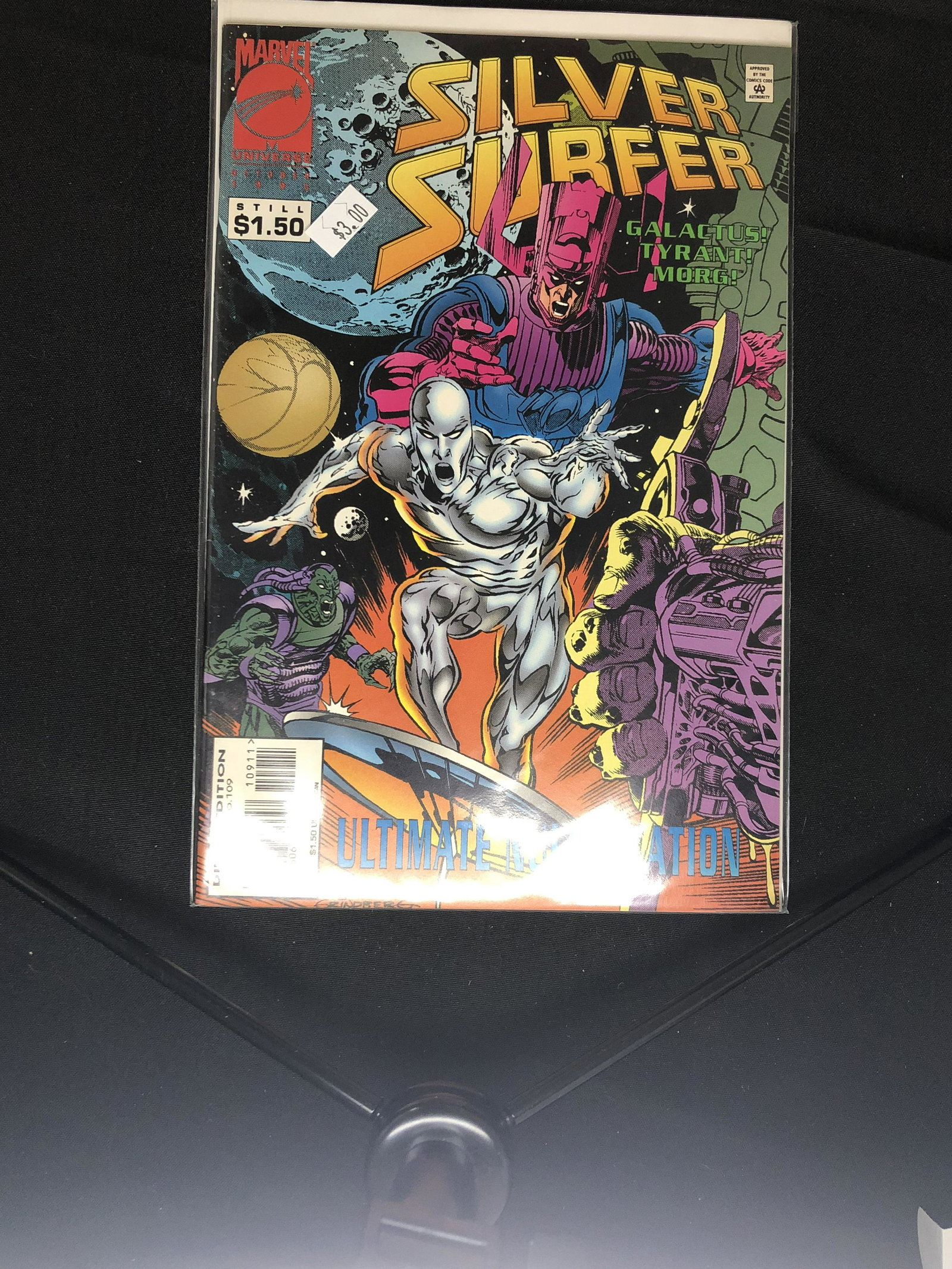Marvel Silver Surfer Comic Book (1 of 1)