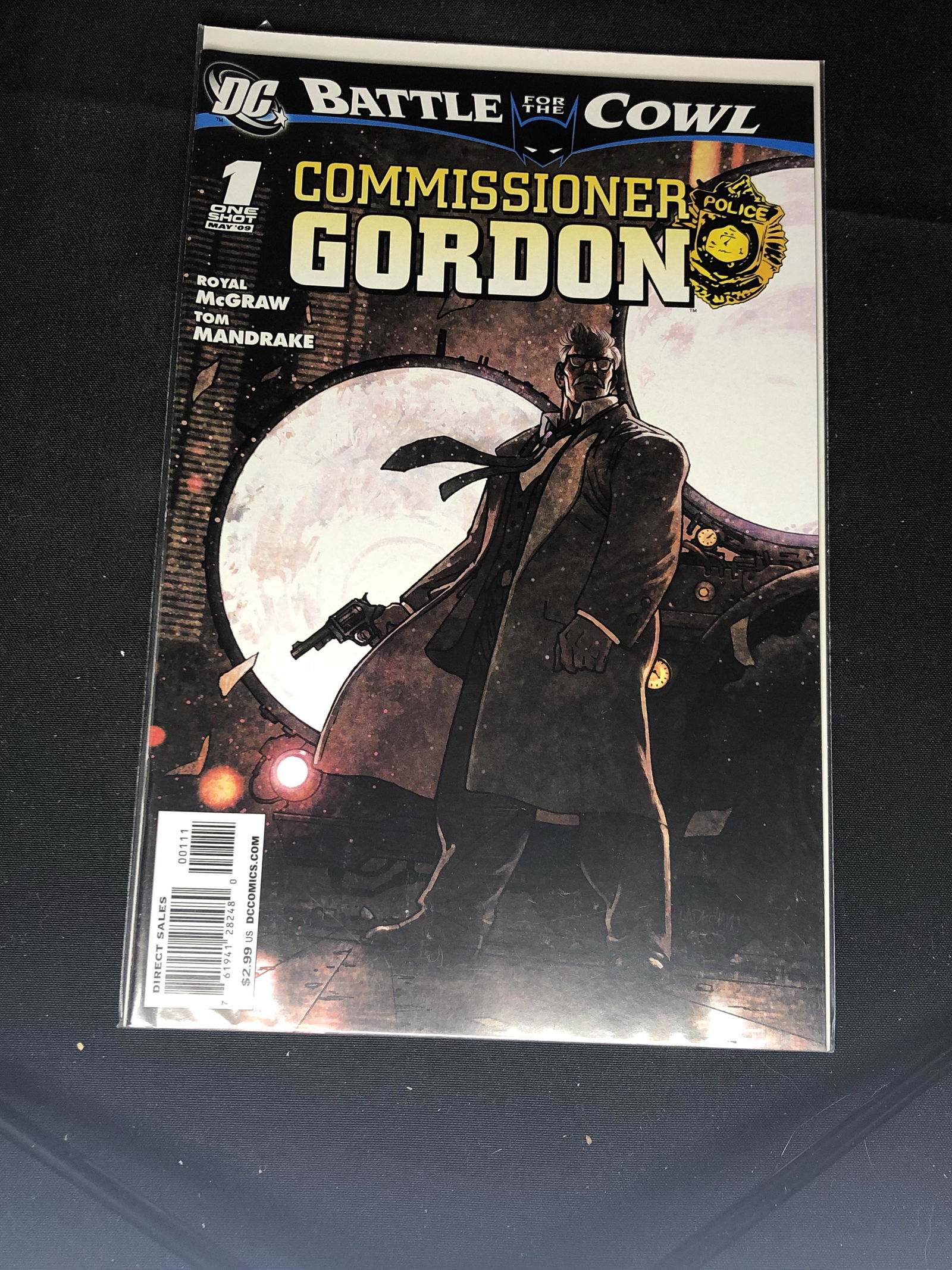 DC Commissioner Gordon Issue No. 1 Comic Book (1 of 1)