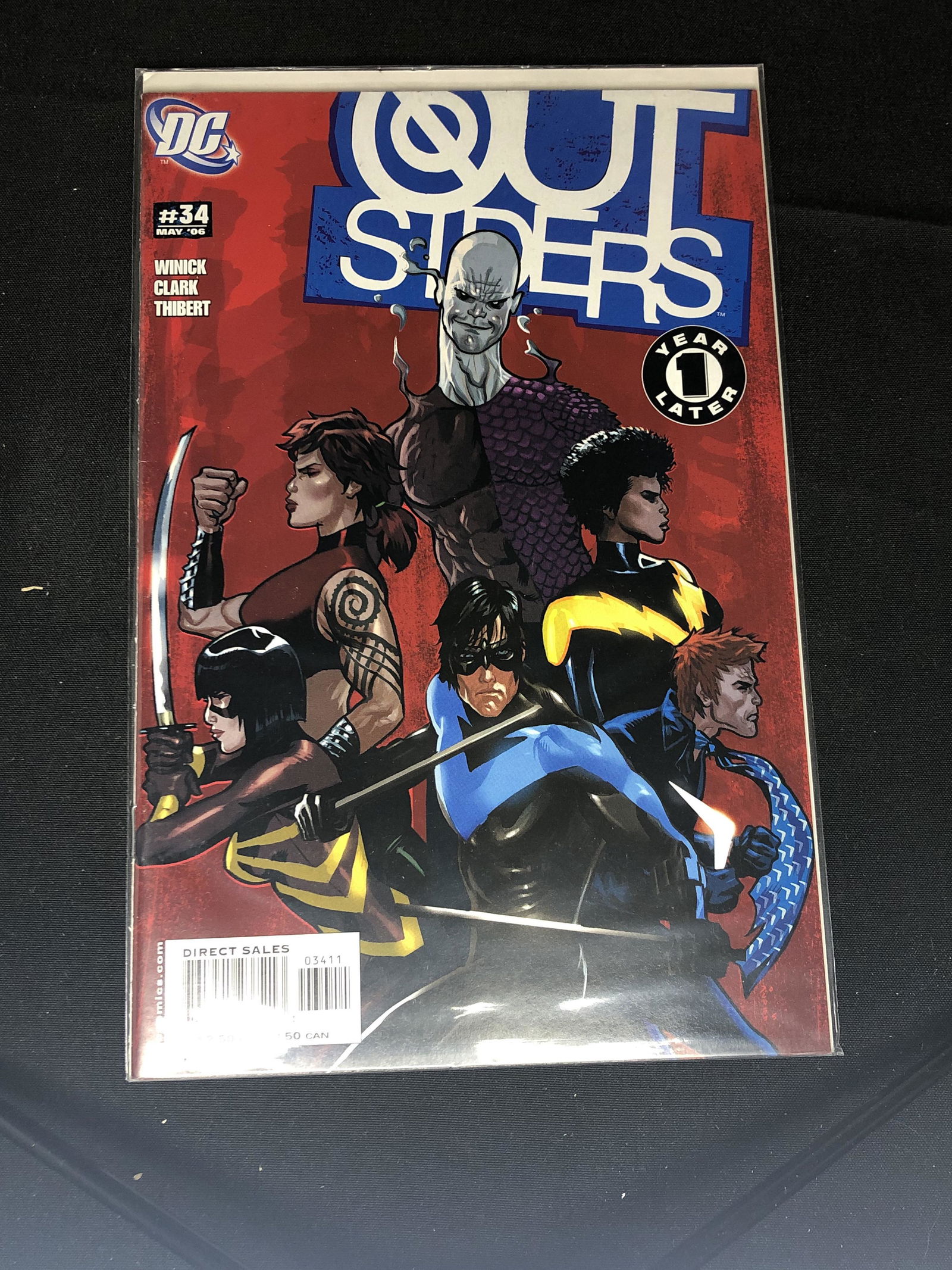 DC Outsiders Comic Book (1 of 1)