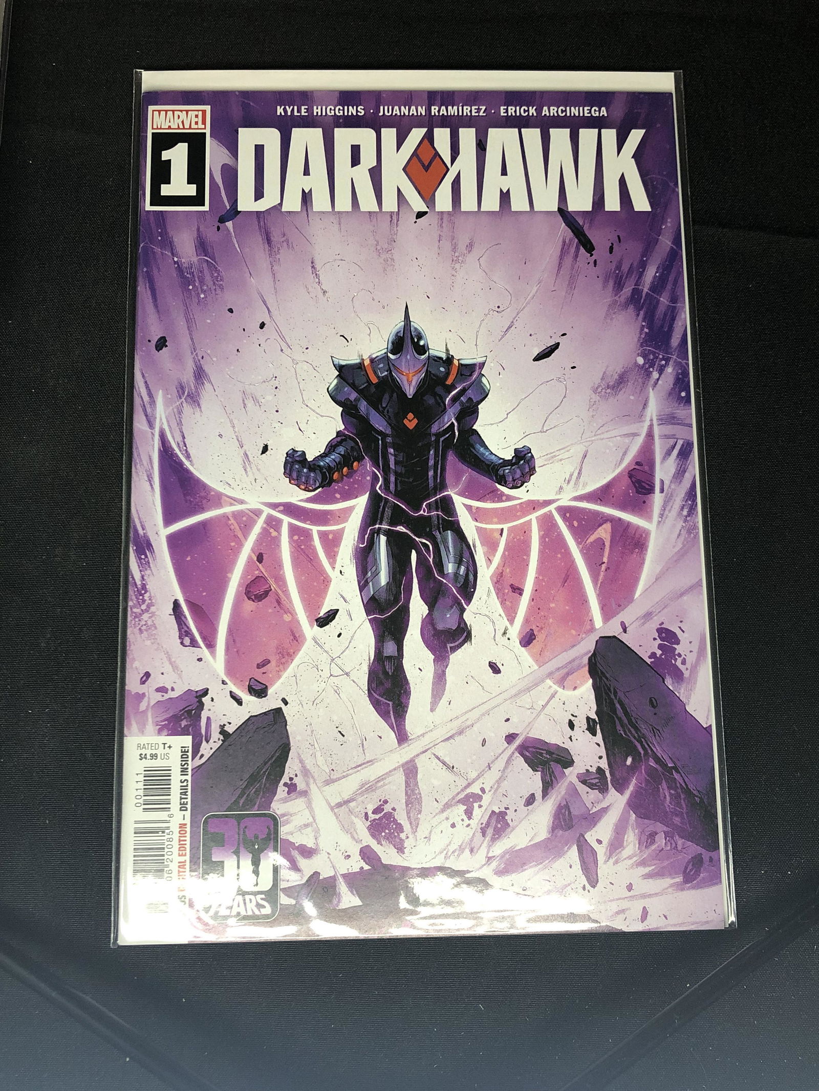 Marvel Darkhawk Issue No. 1 Comic Book (1 of 1)