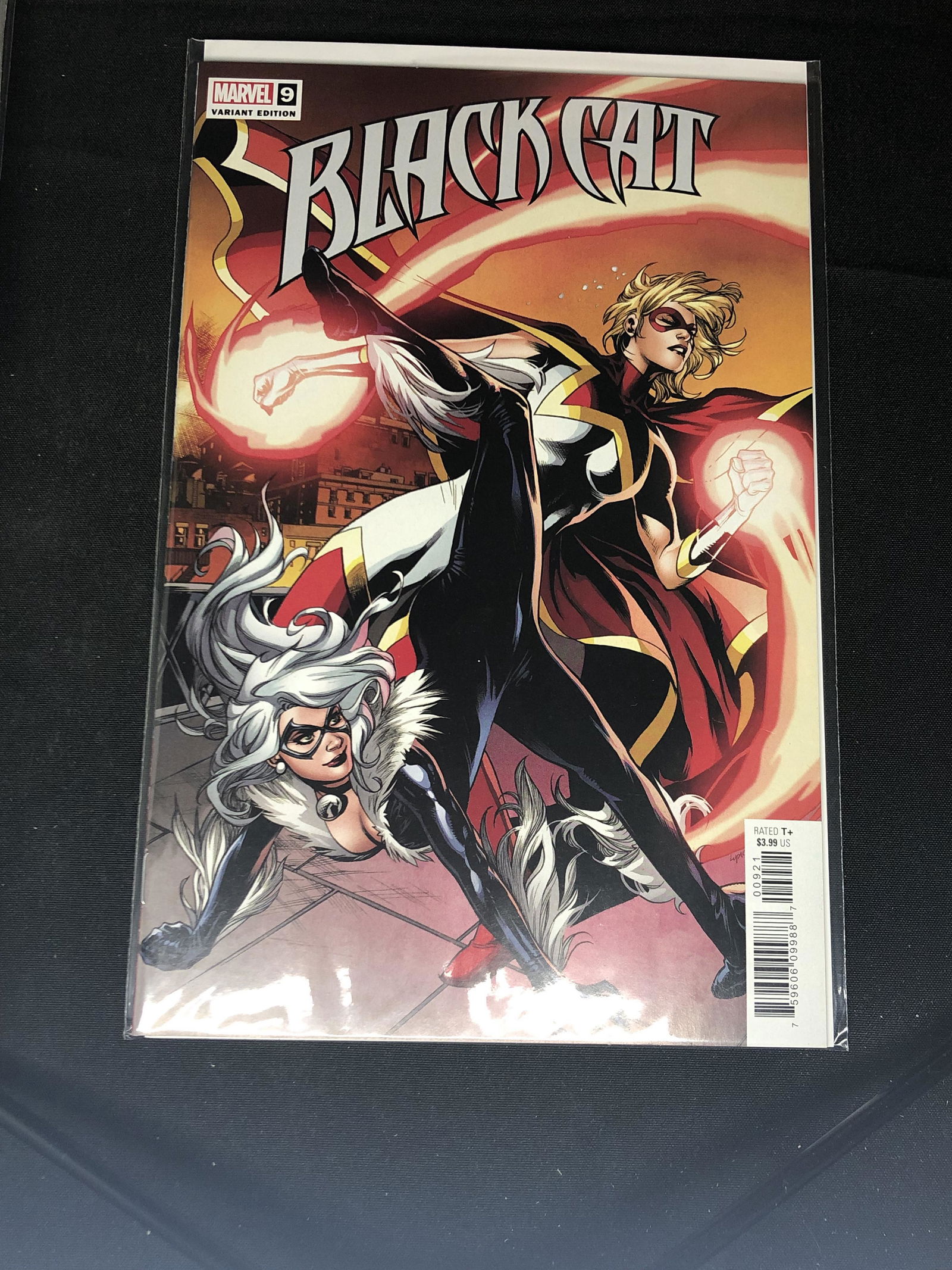 Marvel Black Cat Comic Book (1 of 1)