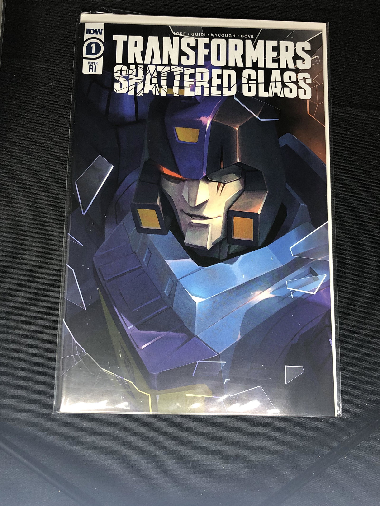 Transformers Issue No. 1 Comic Book (1 of 1)