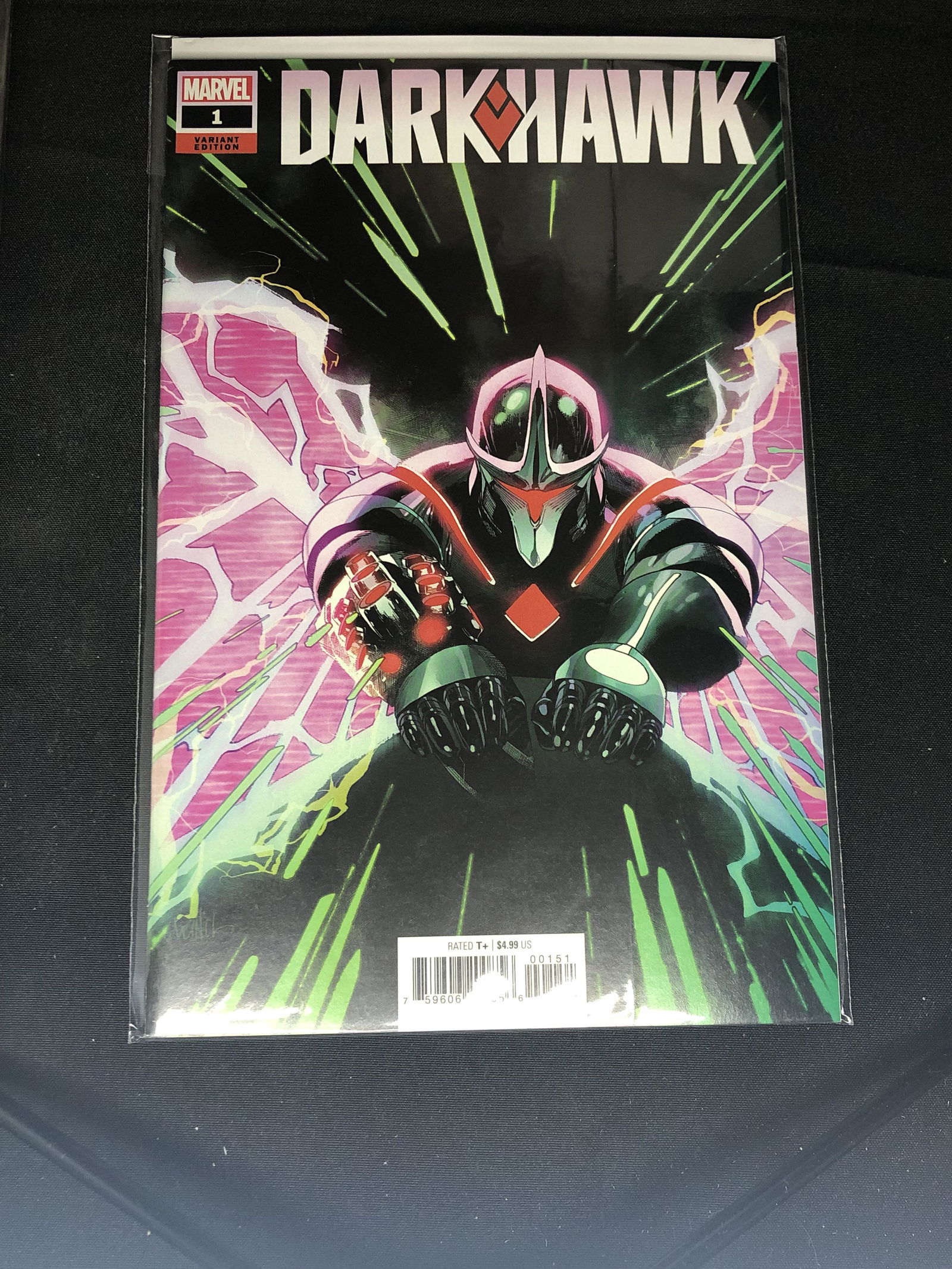 Marvel Dark Hawk Issue No. 1 Comic Book (1 of 1)