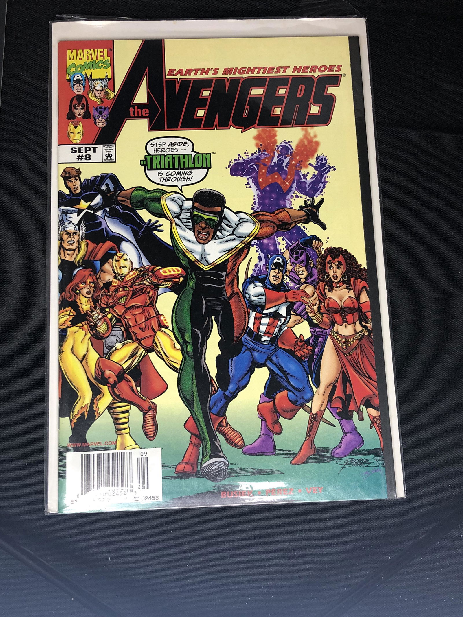 Marvel Avengers Comic Book (1 of 1)