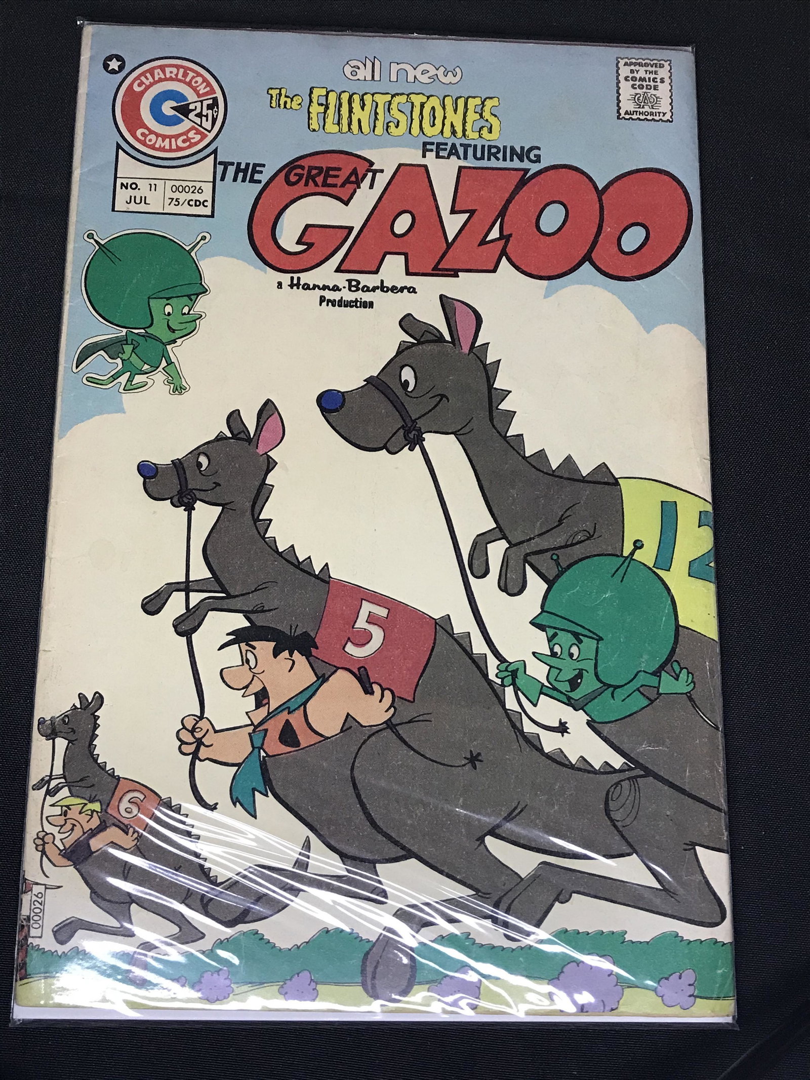 Charlton Comics The Flinstones Comic Book (1 of 1)