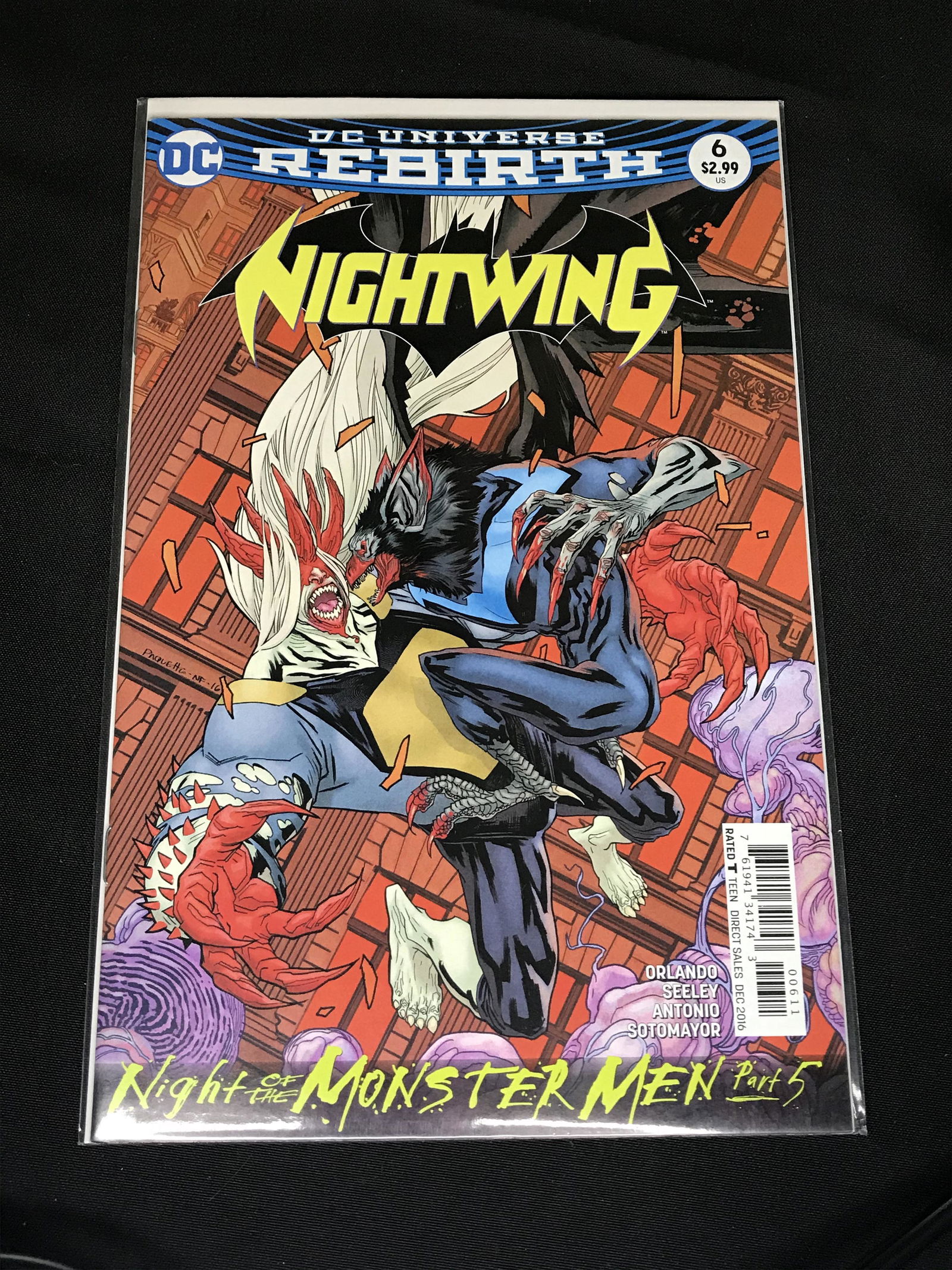 DC Nightwing comic book (1 of 1)