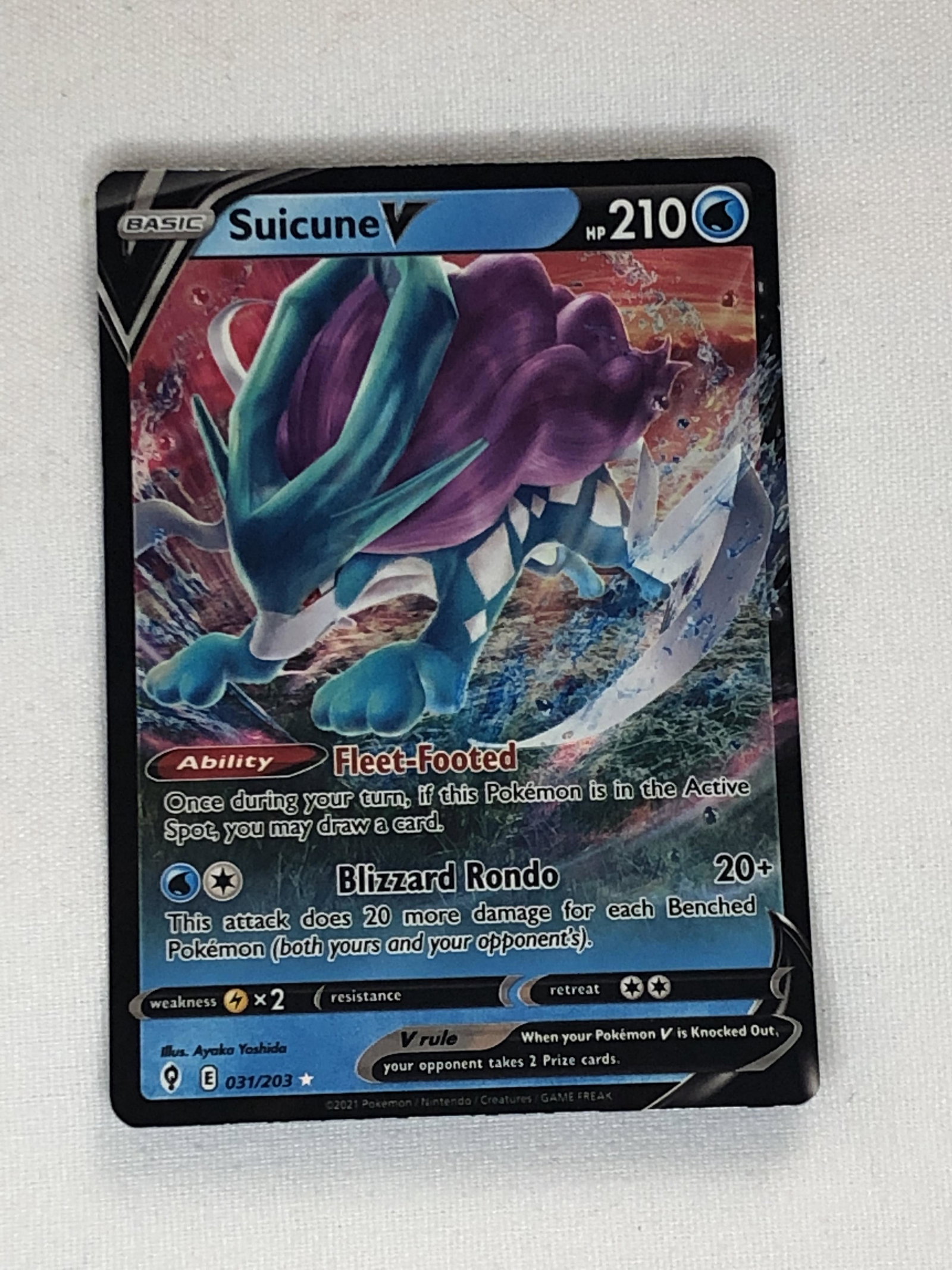 Suicune V Pokemon Card (1 of 1)