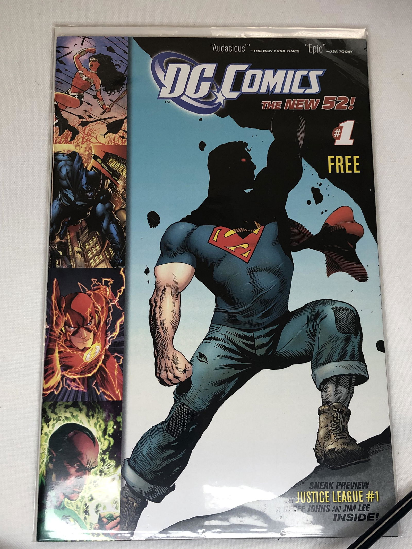 DC Justice League Issue #1 Comic Book (1 of 1)