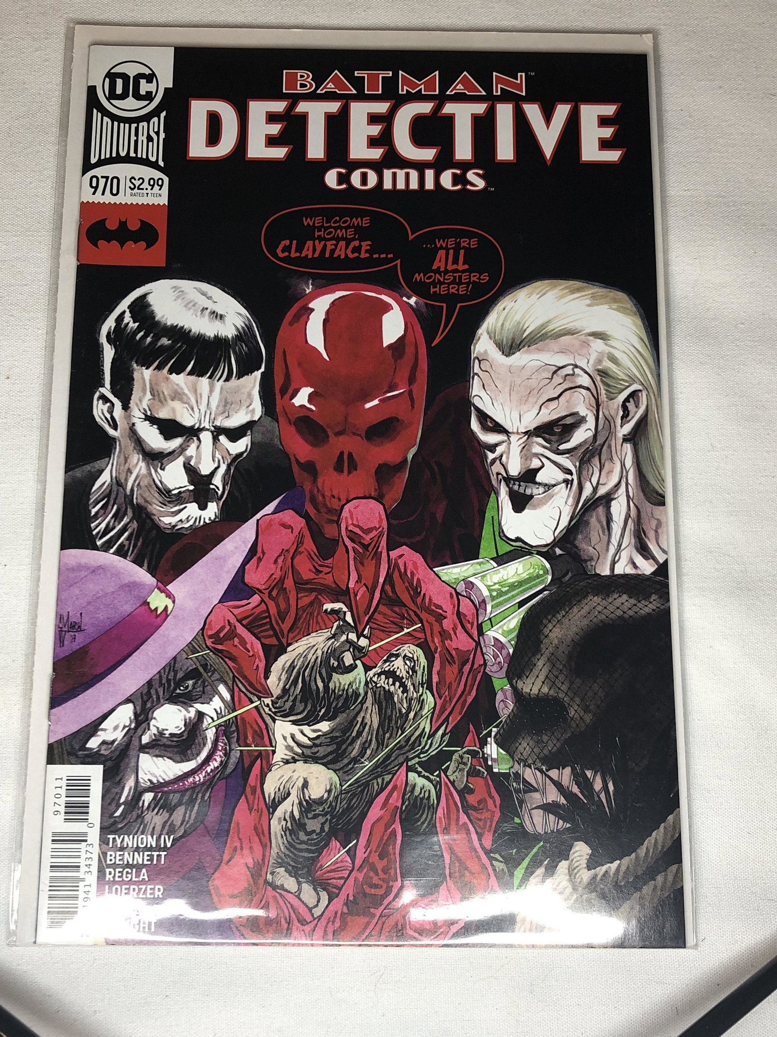 DC Batman Comic Book: DC Batman Comic Book