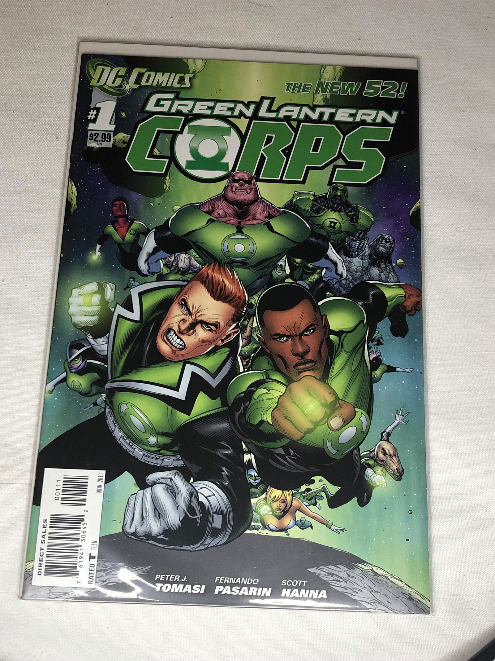 DC Green Lanturn Issue #1 Comic Book (1 of 1)