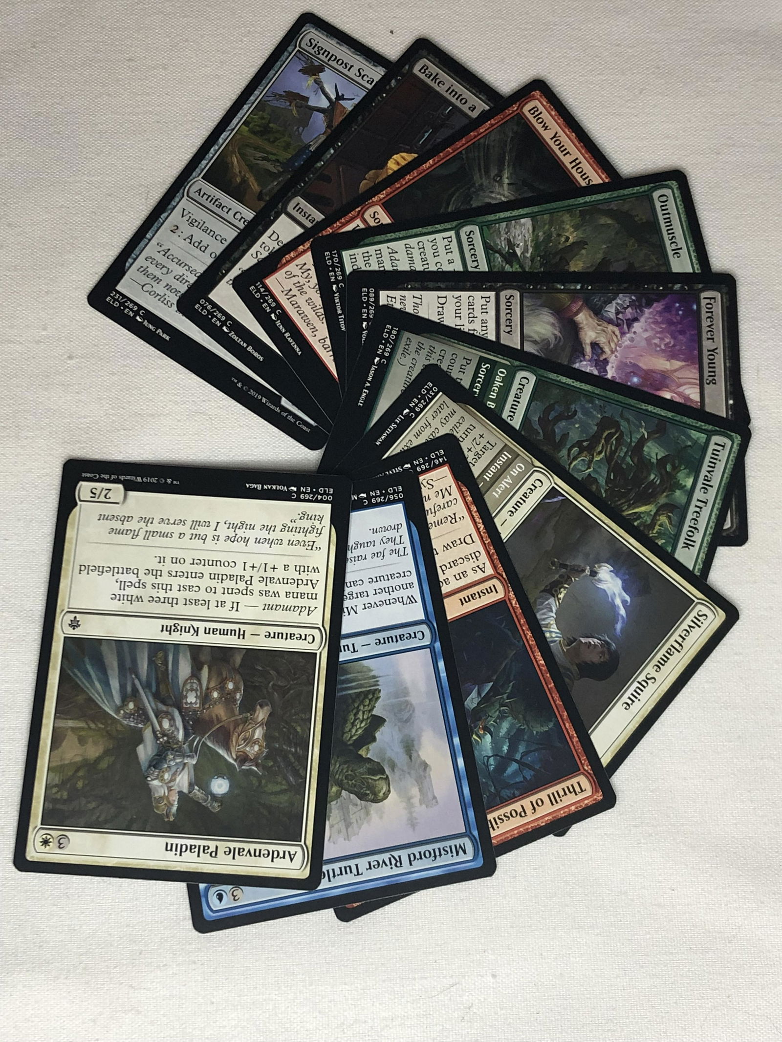 Lot of Magic The Gathering Trading Cards: Lot of Magic The Gathering Trading Cards