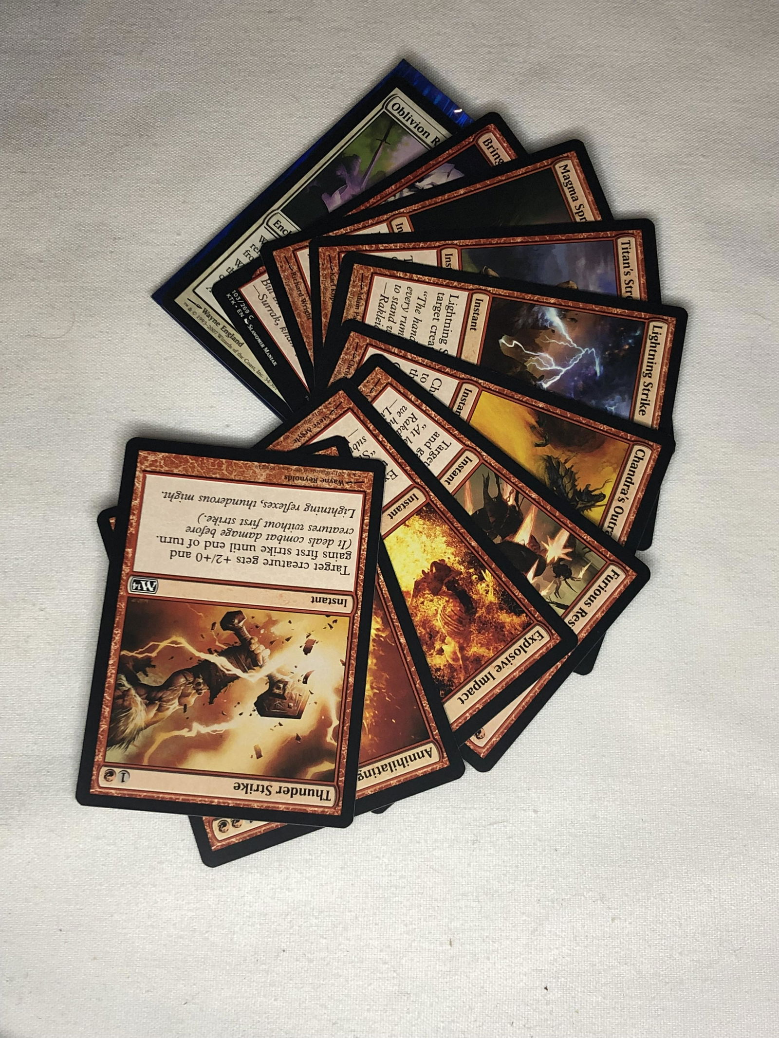 Lot of Magic The Gathering Trading Cards: Lot of Magic The Gathering Trading Cards
