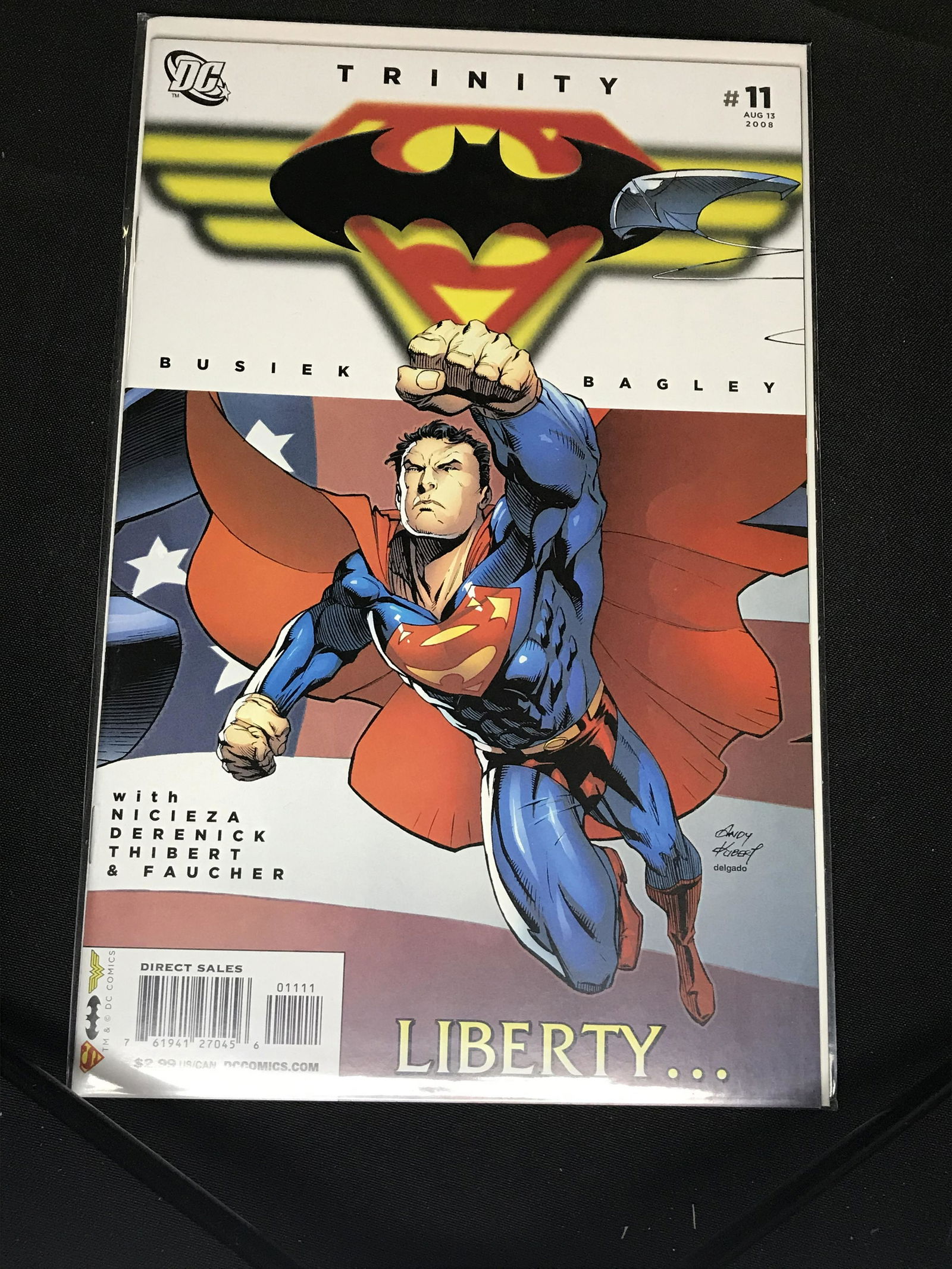 DC Trinity comic book (1 of 1)