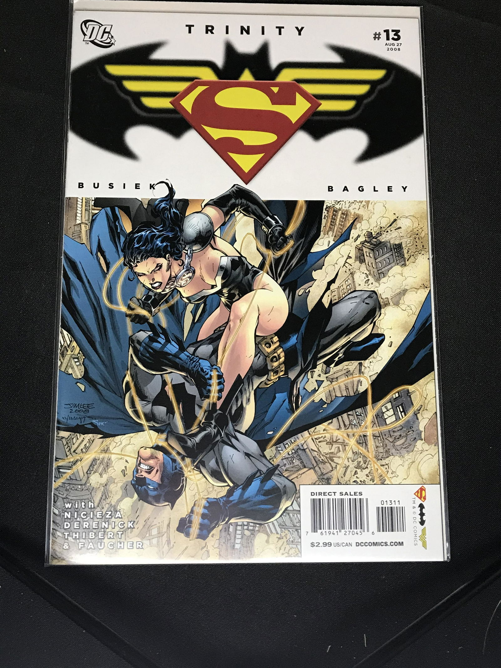 DC Trinity comic book (1 of 1)