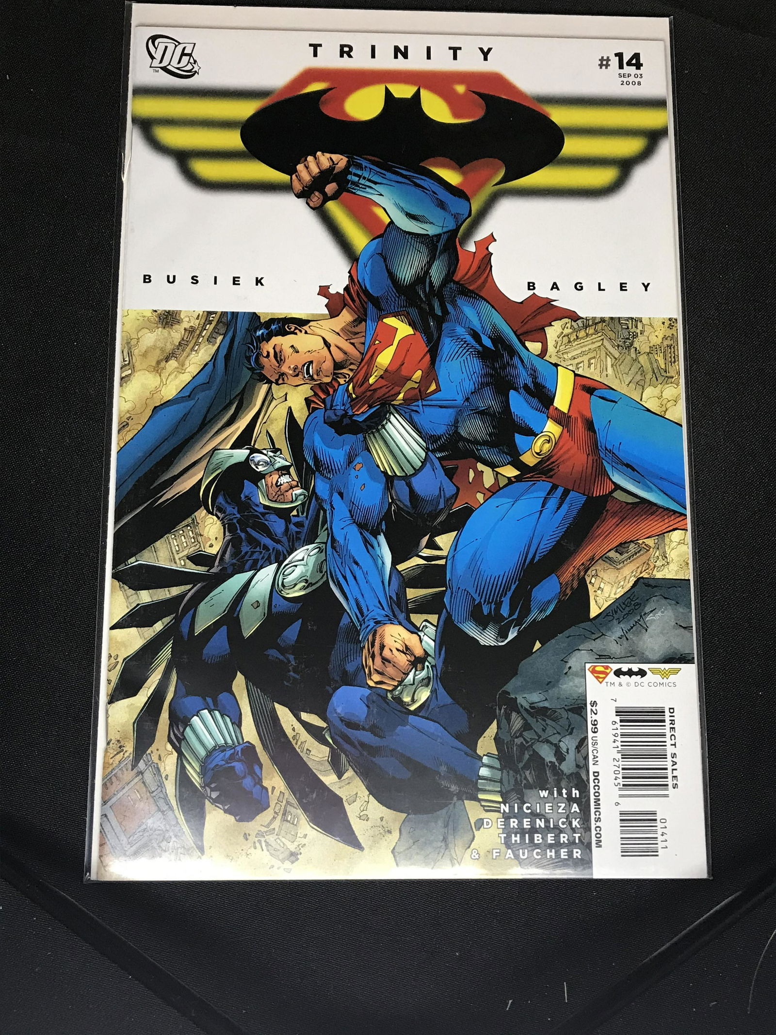 DC Trinity comic book (1 of 1)