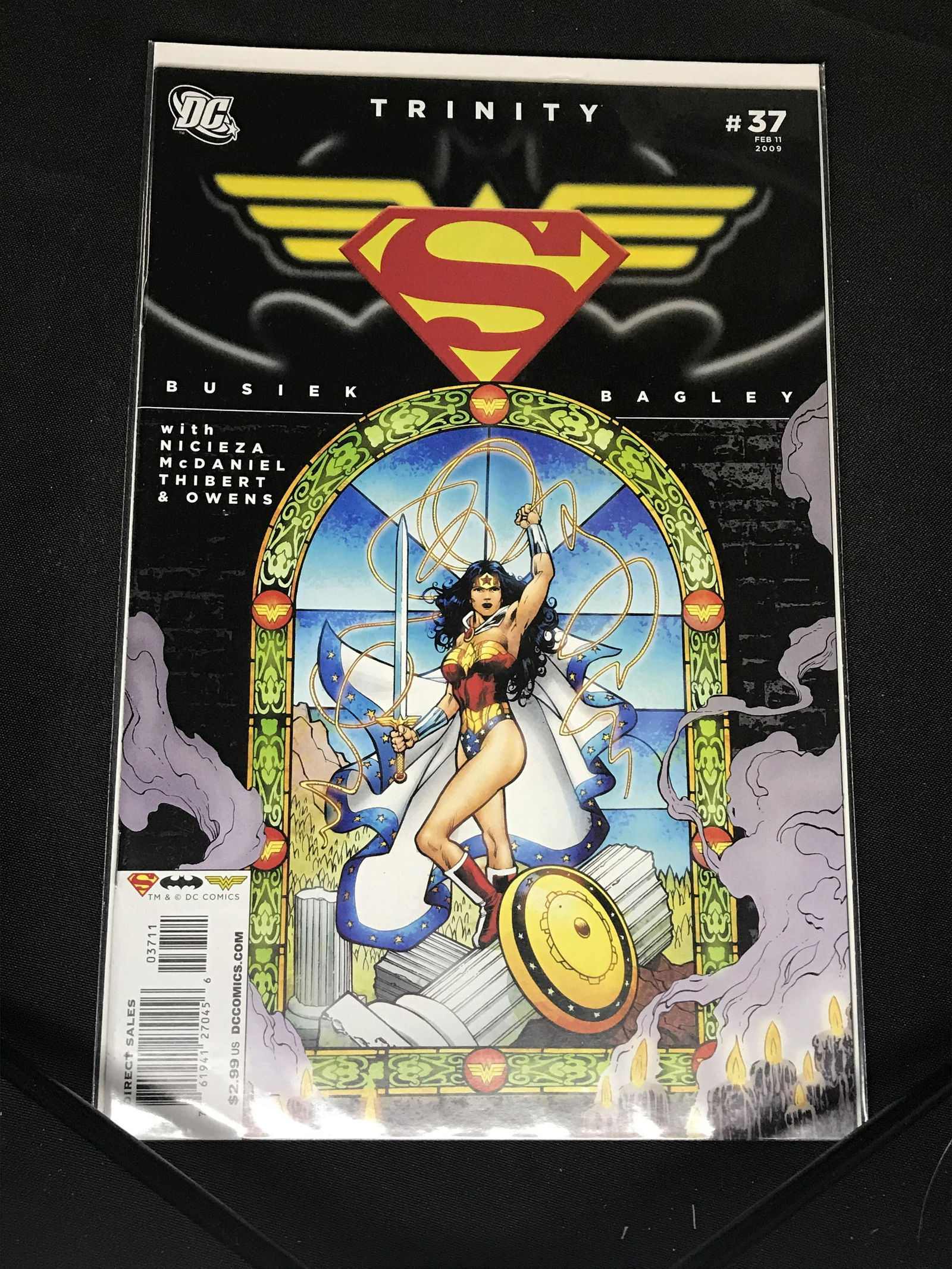 DC Trinity comic book (1 of 1)