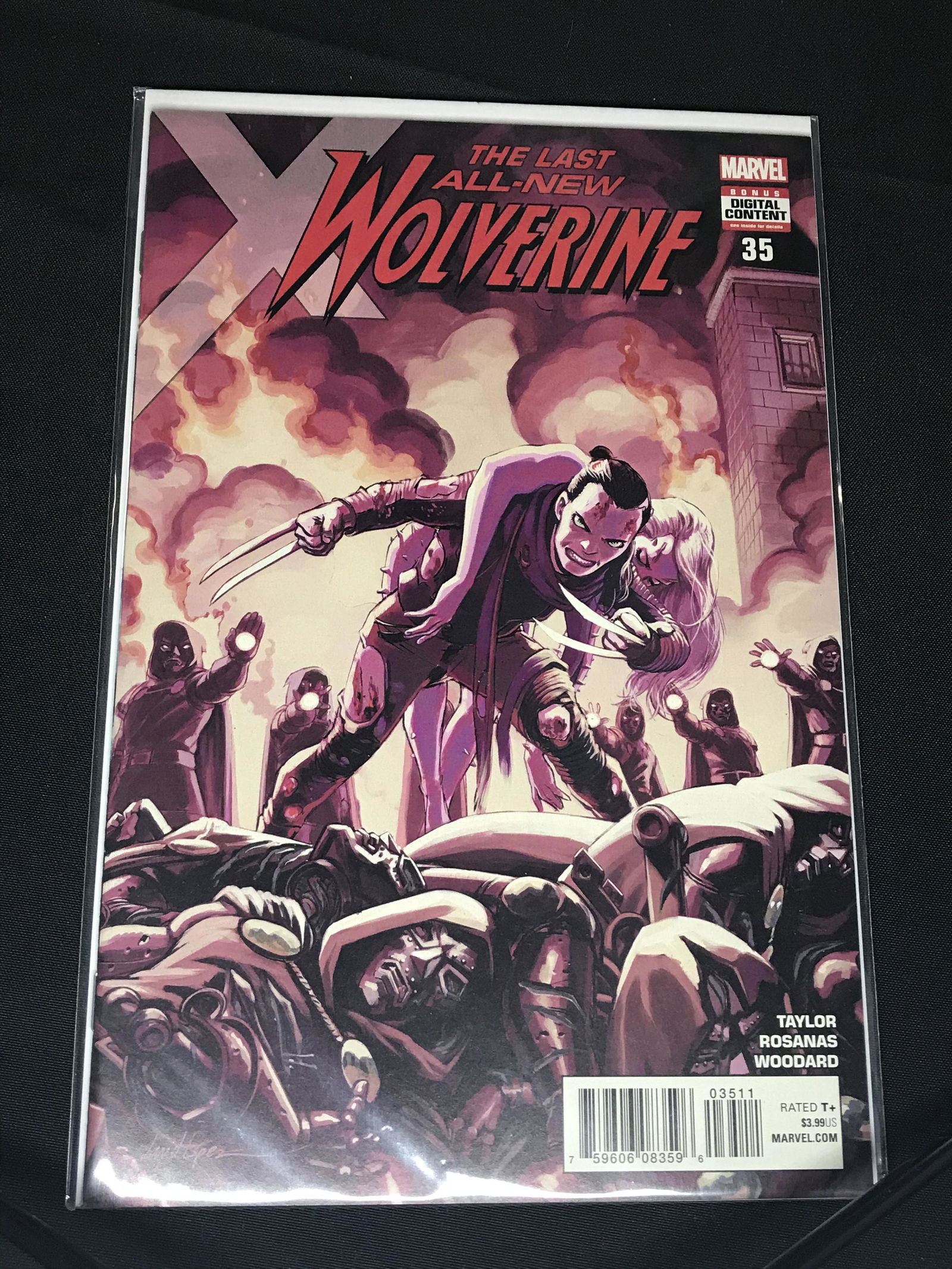 Marvel Wolverine Comic Book (1 of 1)