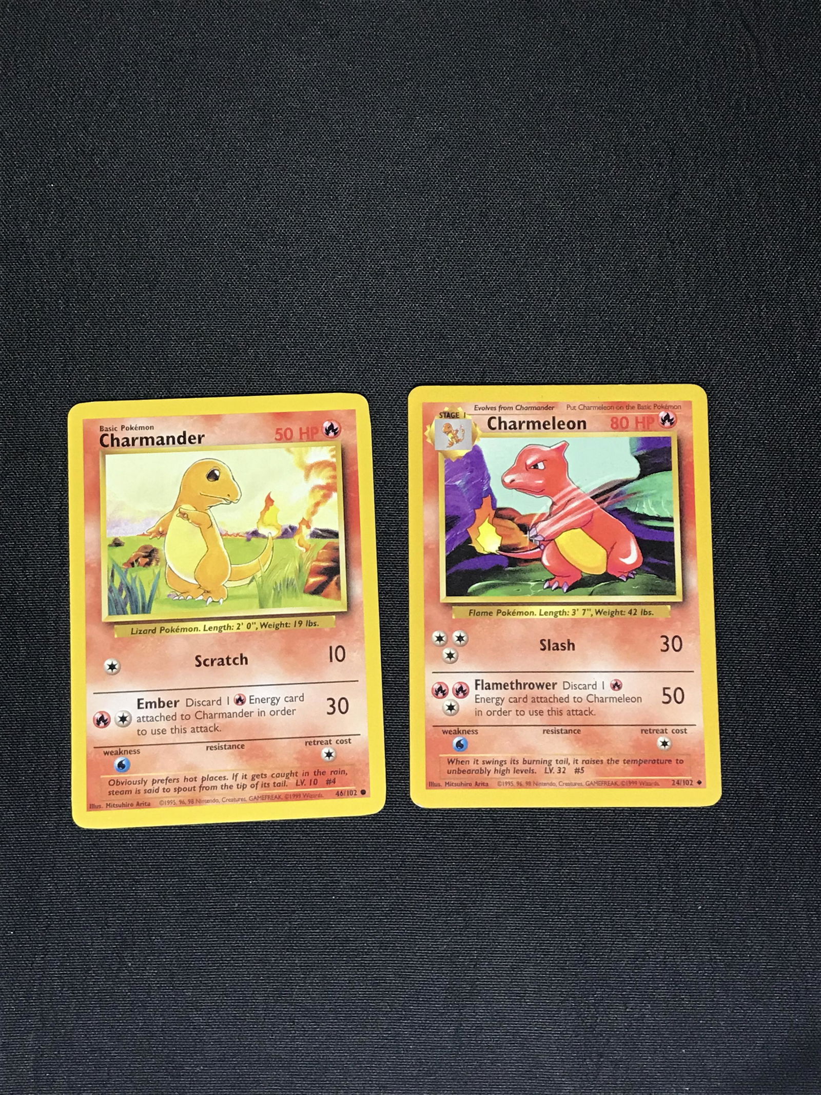 Base Set Charmander & Charmeleon Pokemon cards (1 of 1)