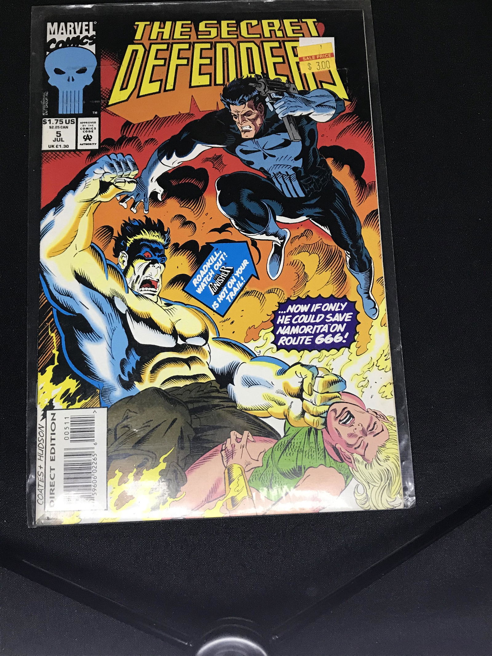 Marvel The Secret Defenders comic book (1 of 1)