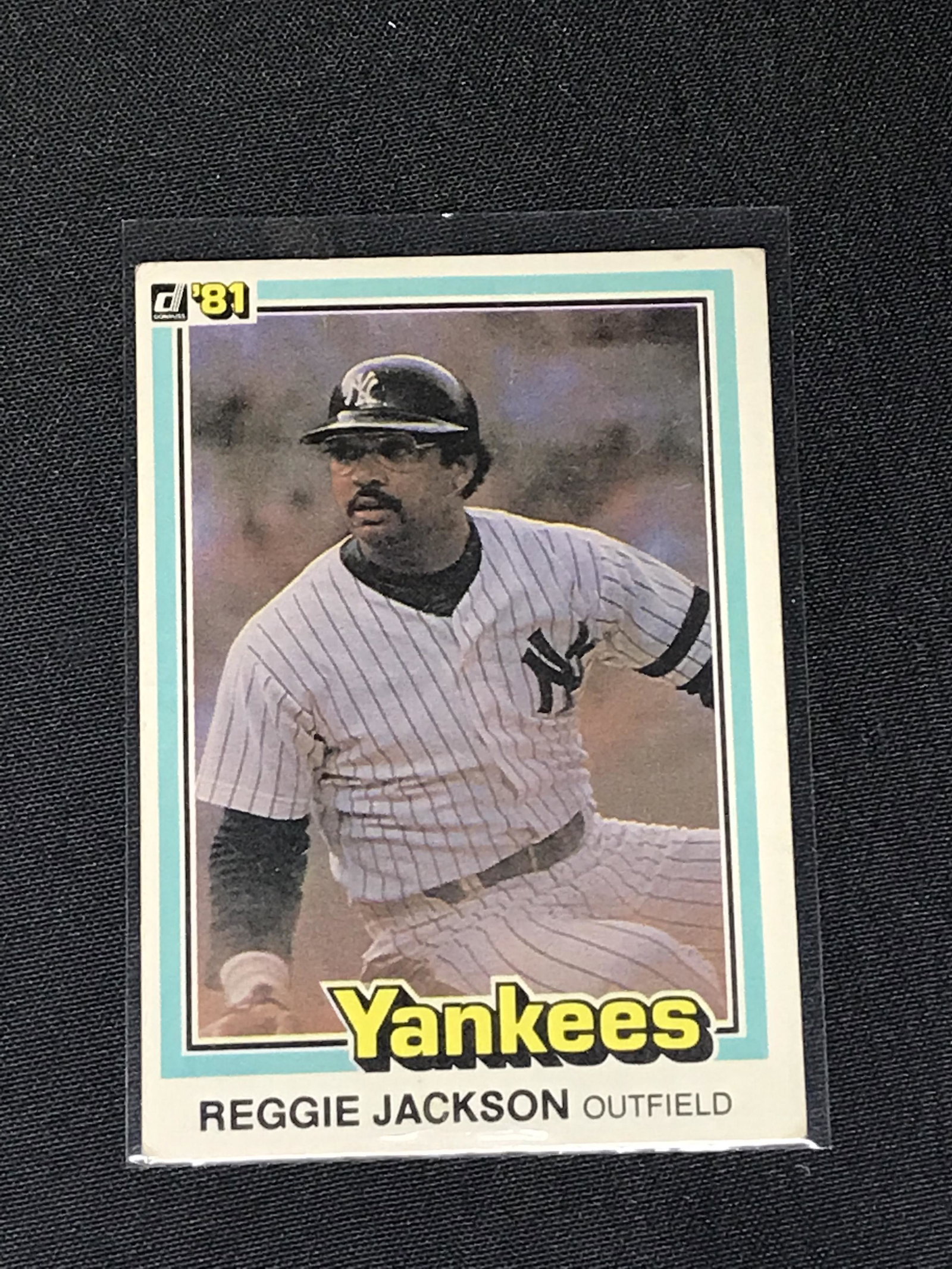 Reggie Jackson Donruss '81 trading card: Reggie Jackson Donruss '81 trading card
