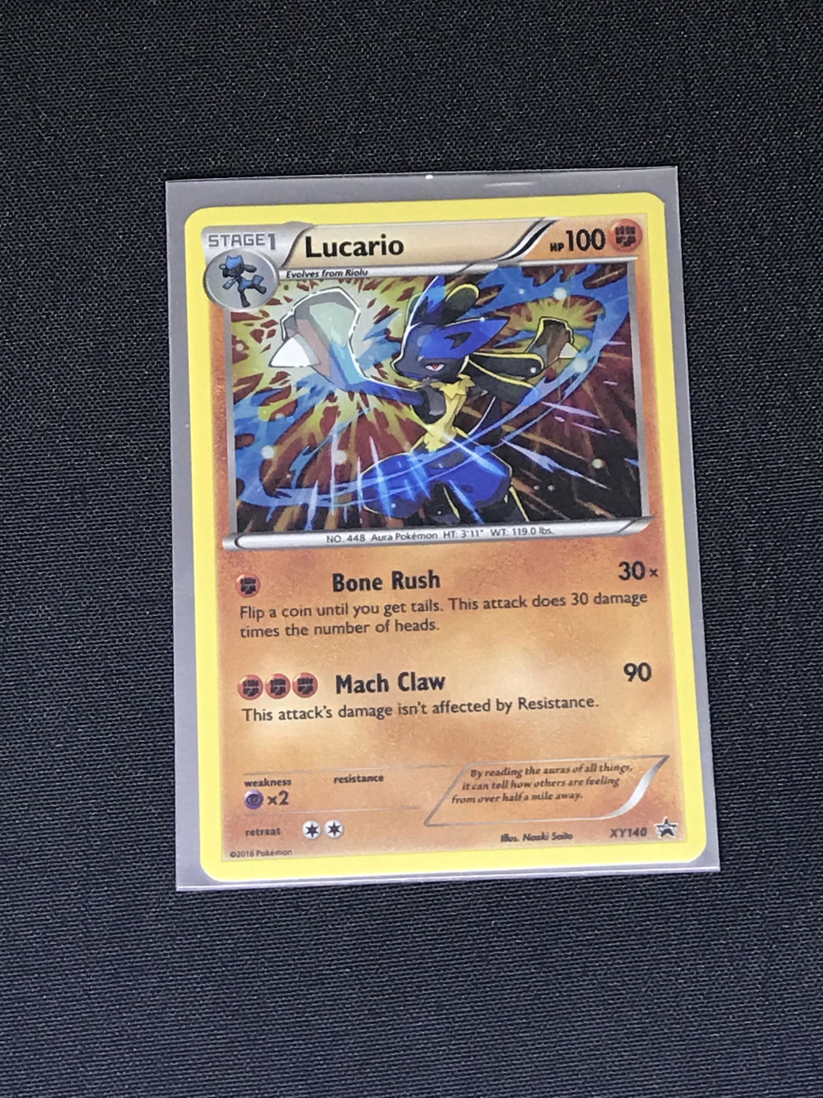 BSP Lucario holo Pokemon single - moderately played (1 of 1)