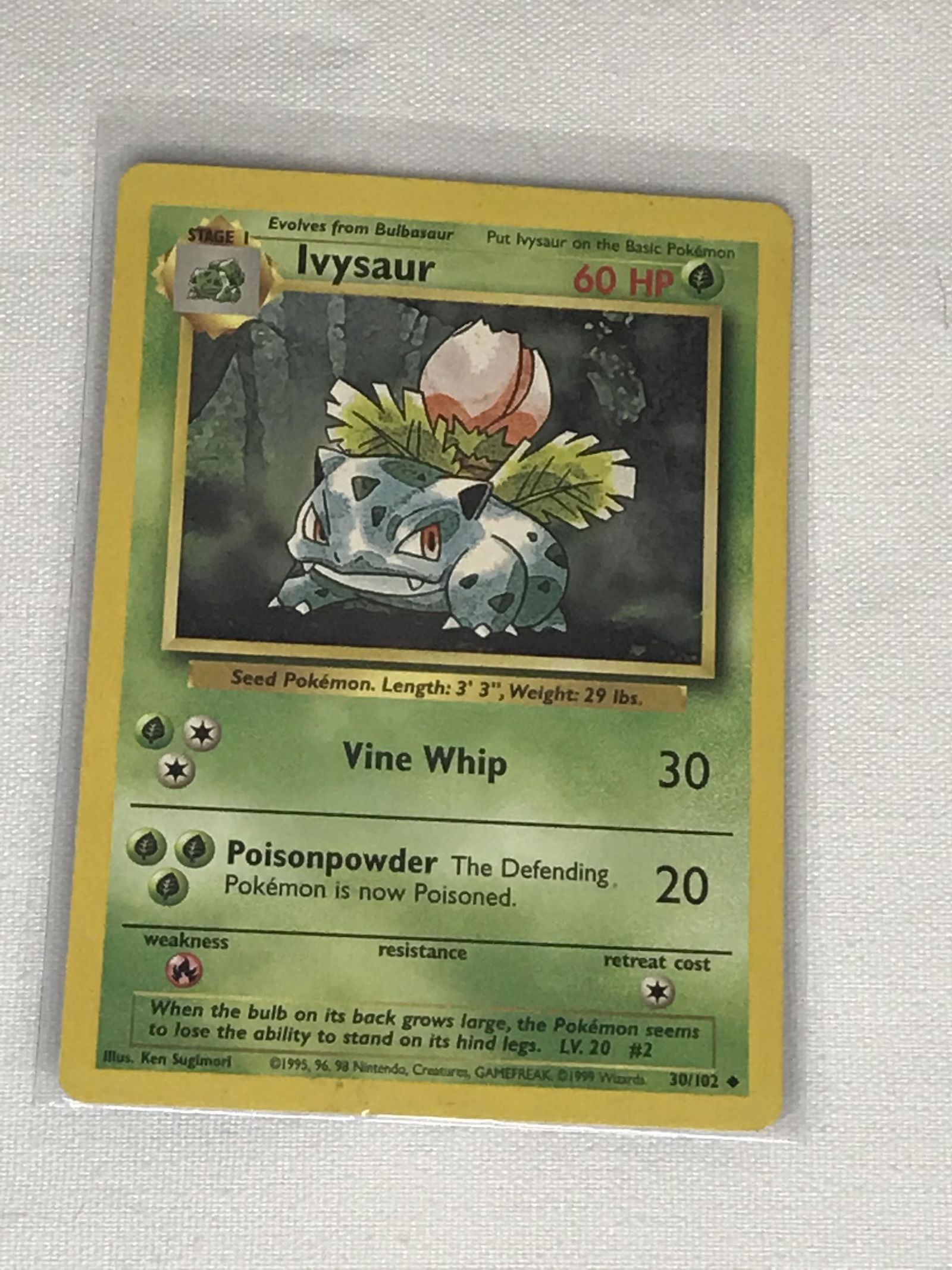 Base Set Ivysaur Pokemon single - moderately played (1 of 1)