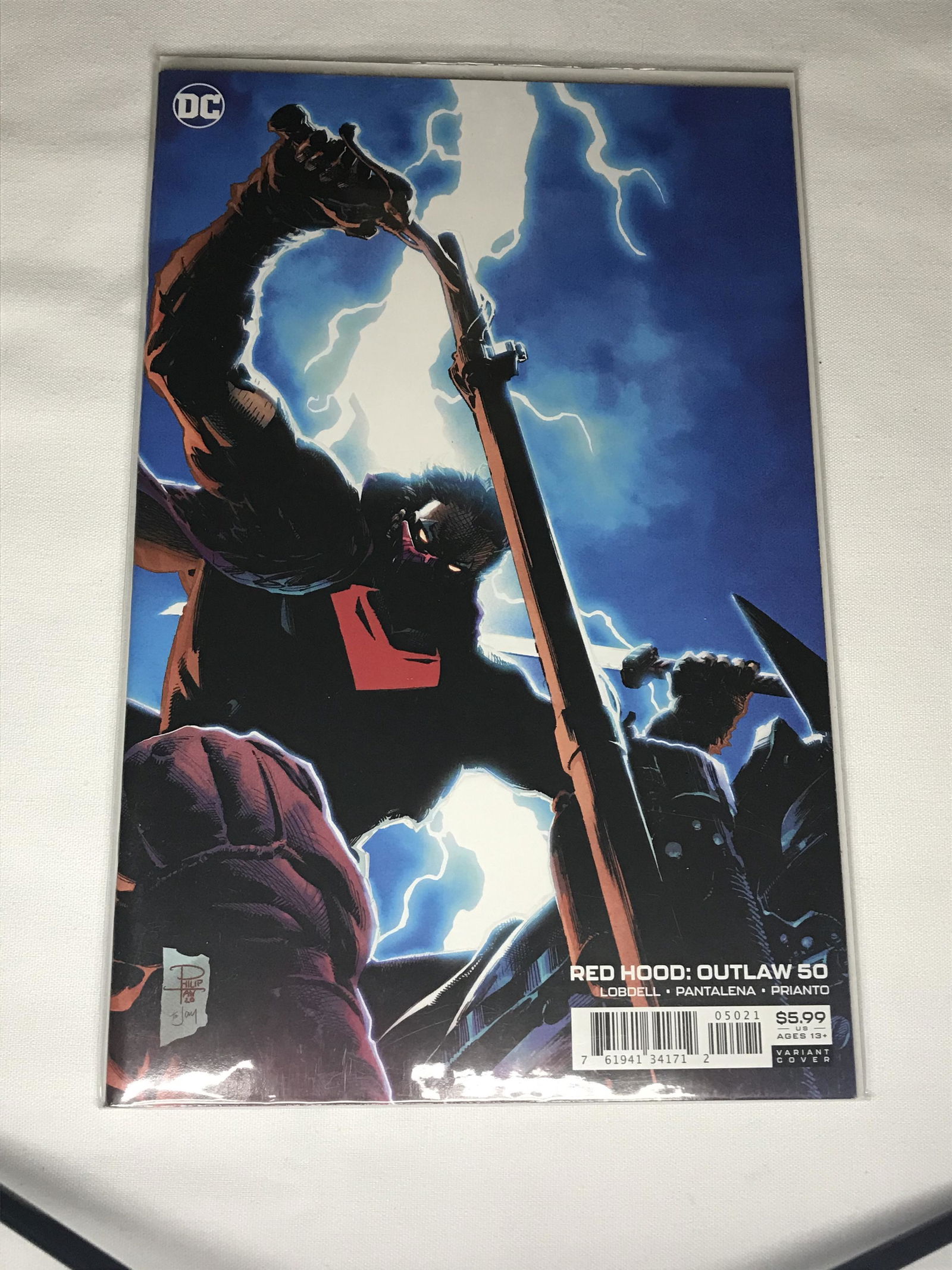 DC Red Hood: Outlaw Variant cover comic book (1 of 1)