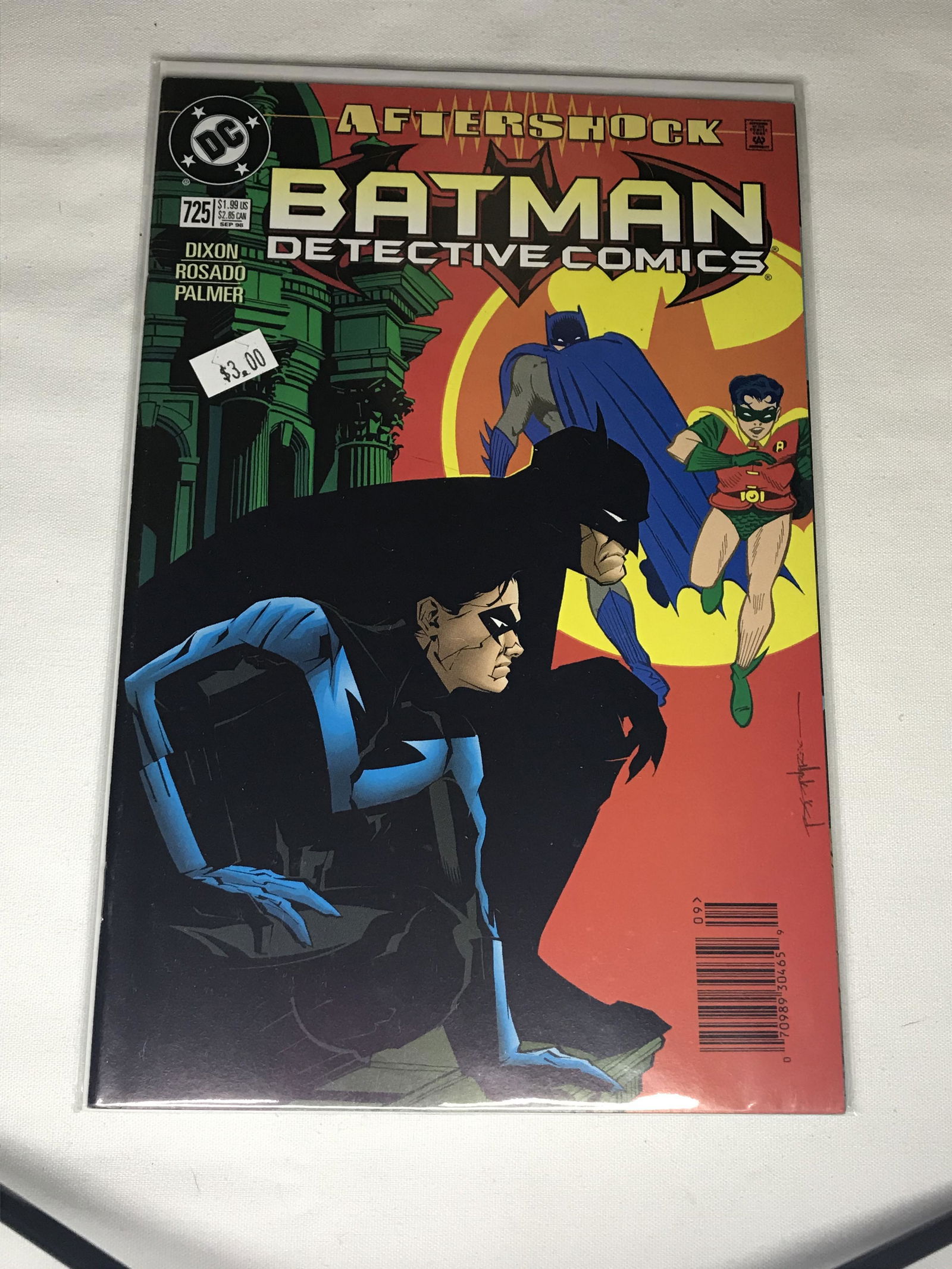 DC Detective Batman comic book (1 of 1)