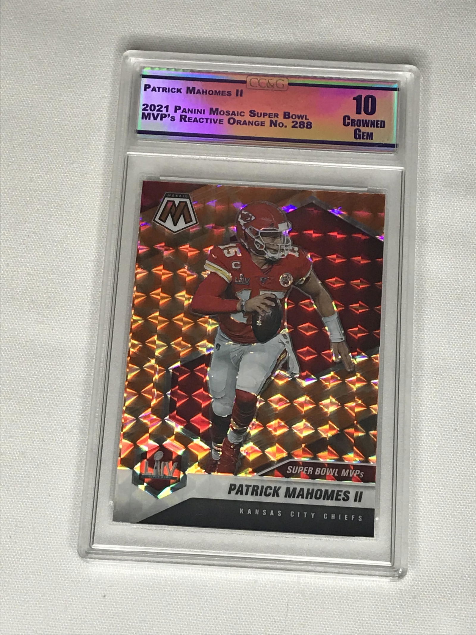 Patrick Mahomes Panini Mosaic Reactive Orange CC&G 10 (1 of 1)