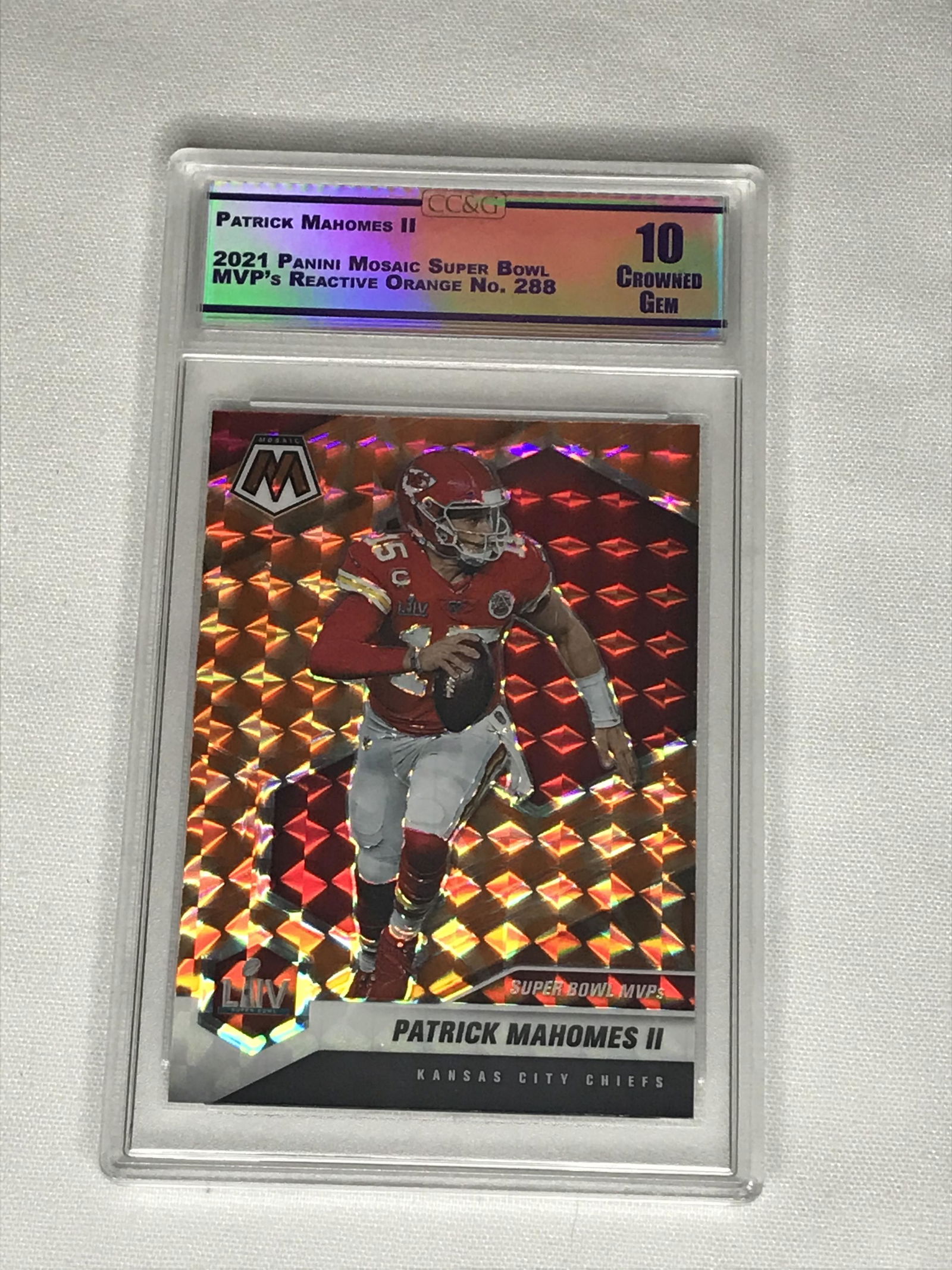 Patrick Mahomes Panini Mosaic Reactive Orange CC&G 10 (1 of 1)