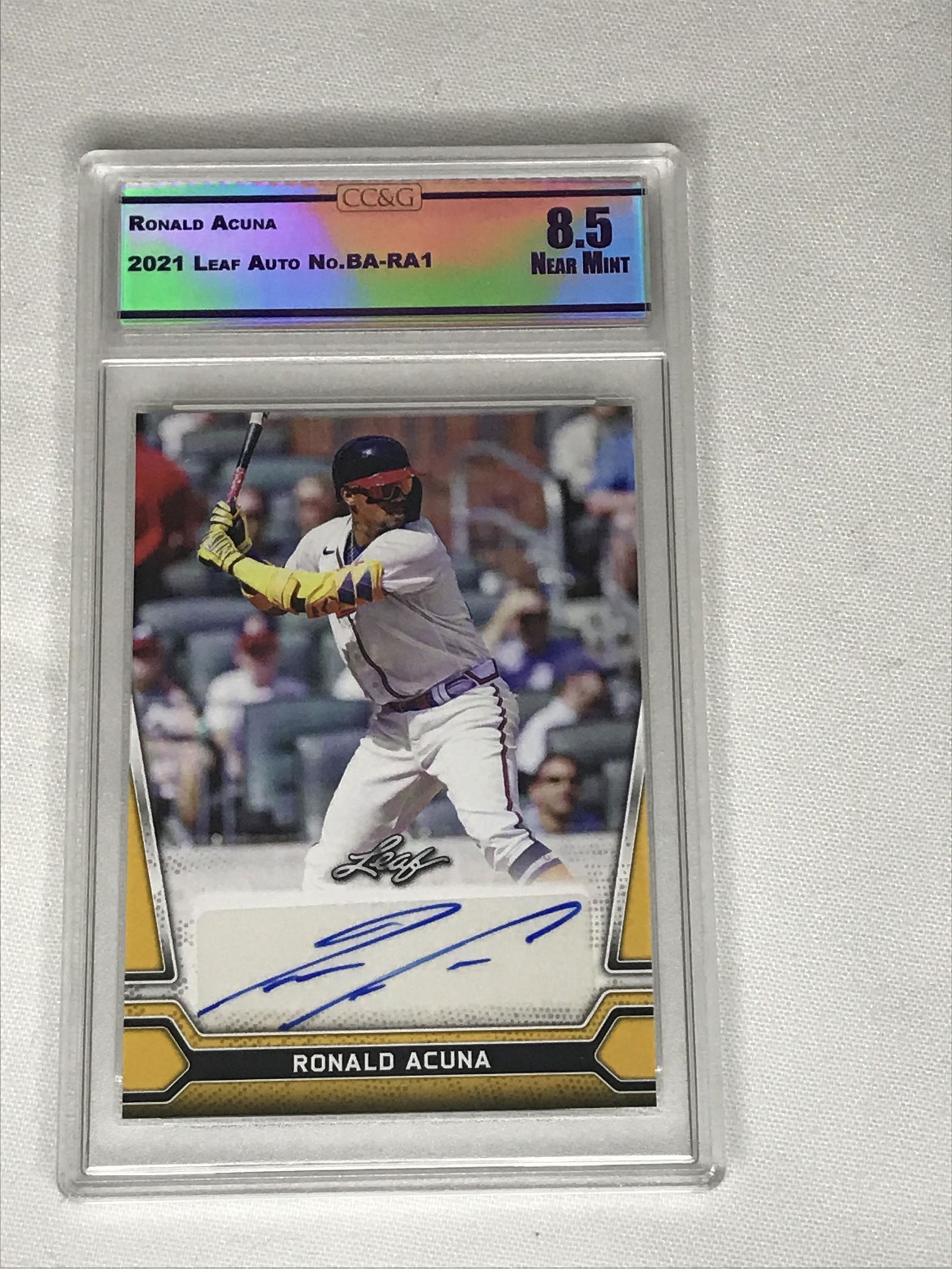 Ronald Acuna Leaf Auto CC&G 8.5 (1 of 1)