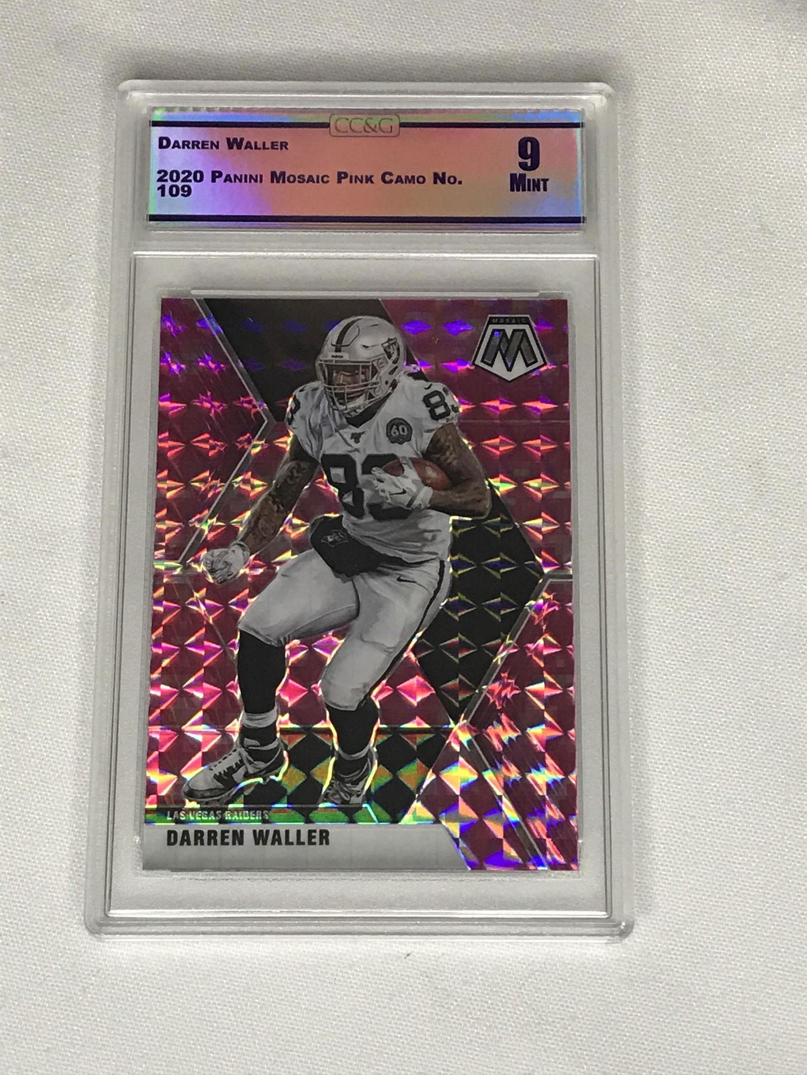 Darren Waller Panini Mosaic Pink Camo CC&G 9 (1 of 1)