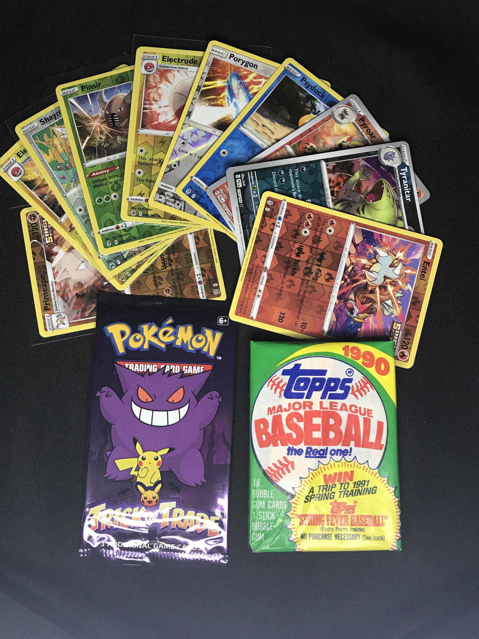 Lot of 10 Reverse Holo Pokemon Cards - Trick Or Trade Pokemon Card Pack - Topps Baseball Pack (1 of 1)